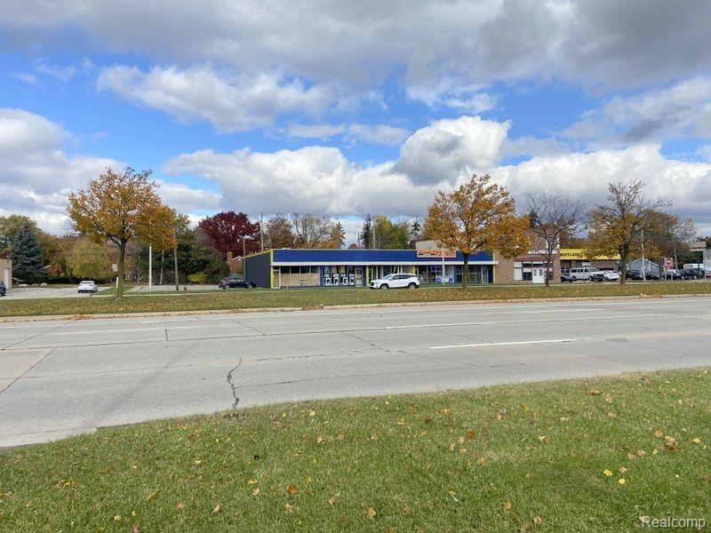 32232 Michigan Avenue Avenue Property Photo