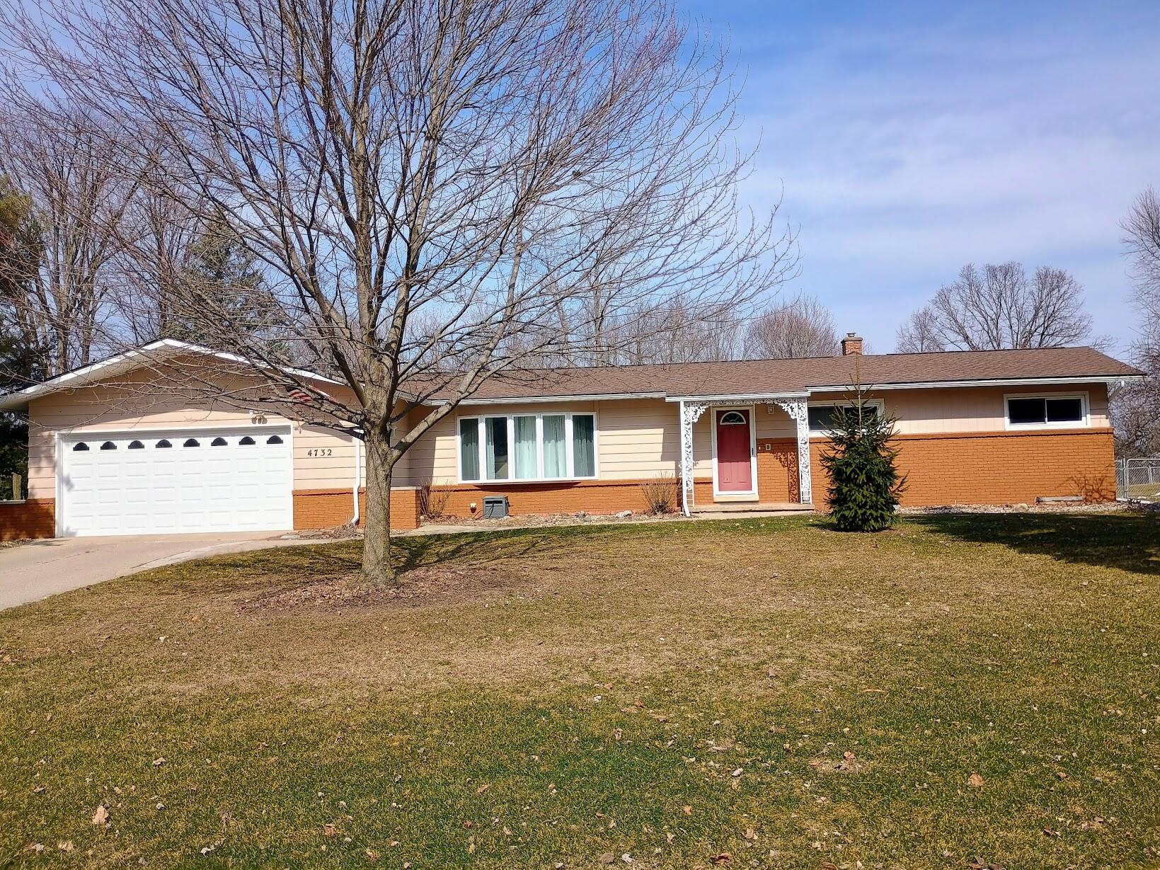 4732 Blackberry Lane Property Photo