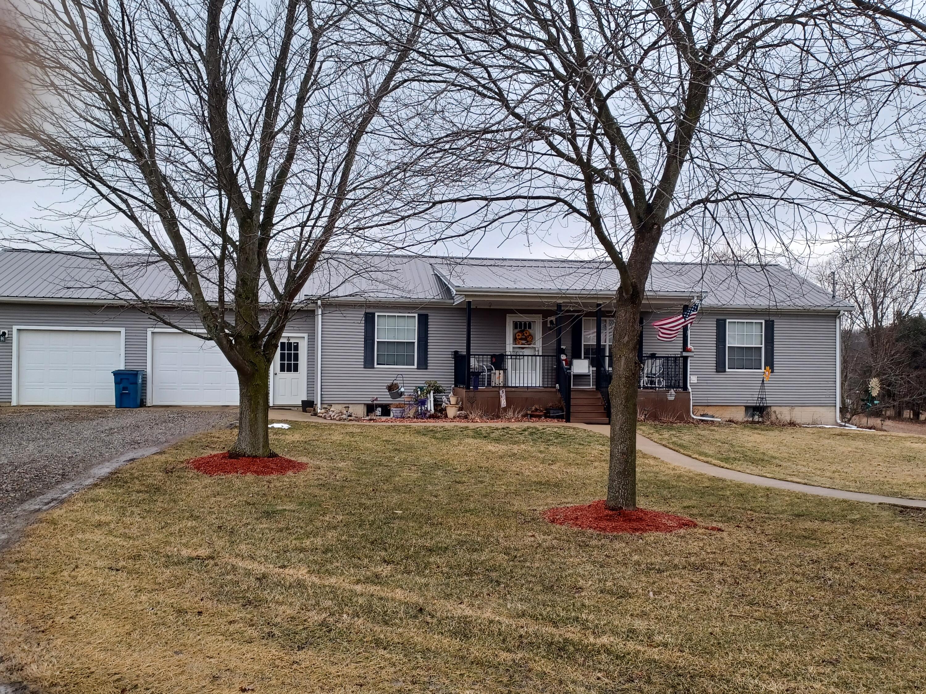 2348 N Sand Lake Road Property Photo