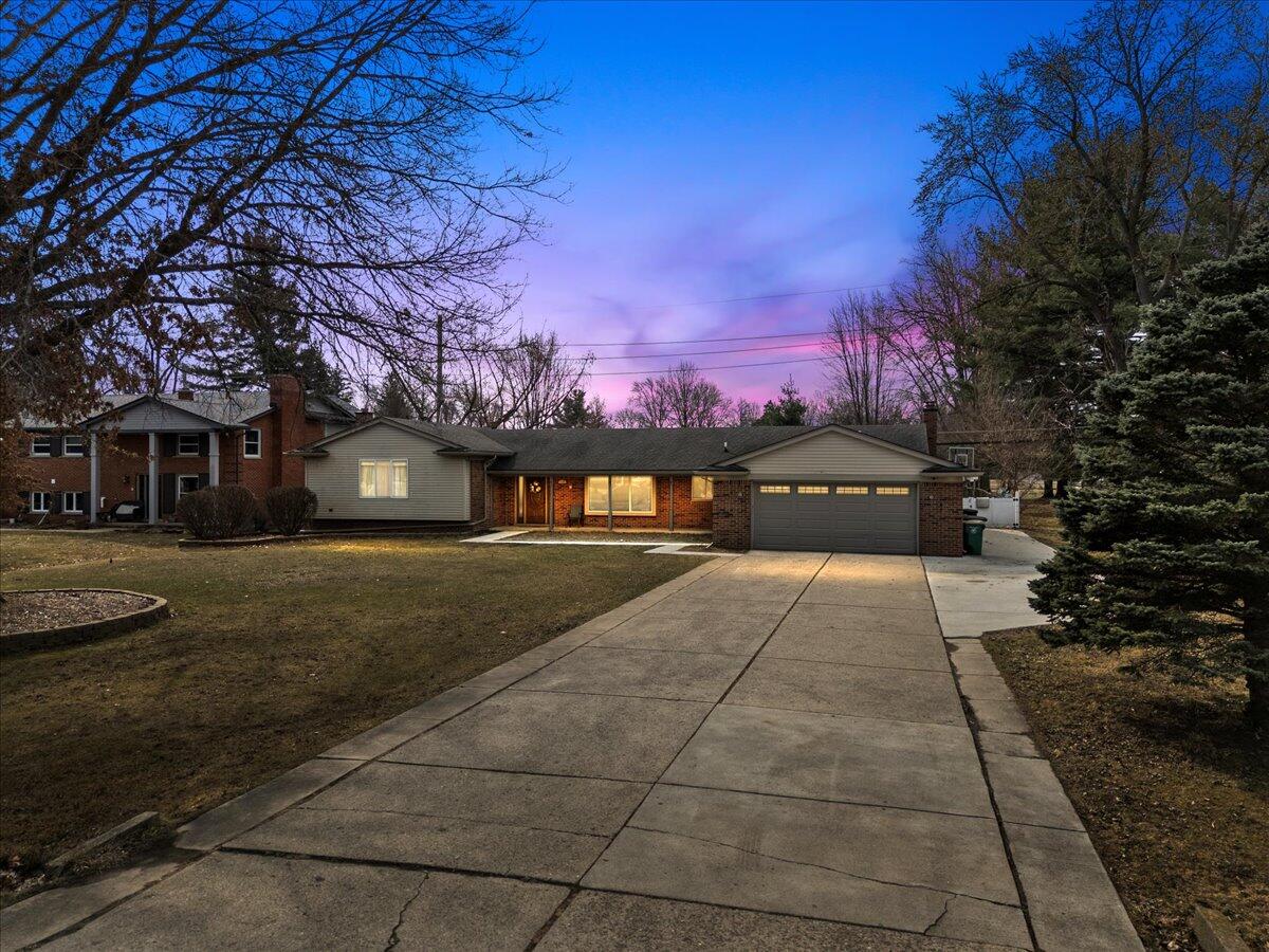 31161 Puritan Street Property Photo