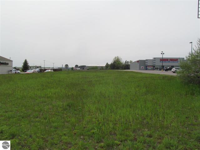 3910 S Mackinaw Trail Property Photo
