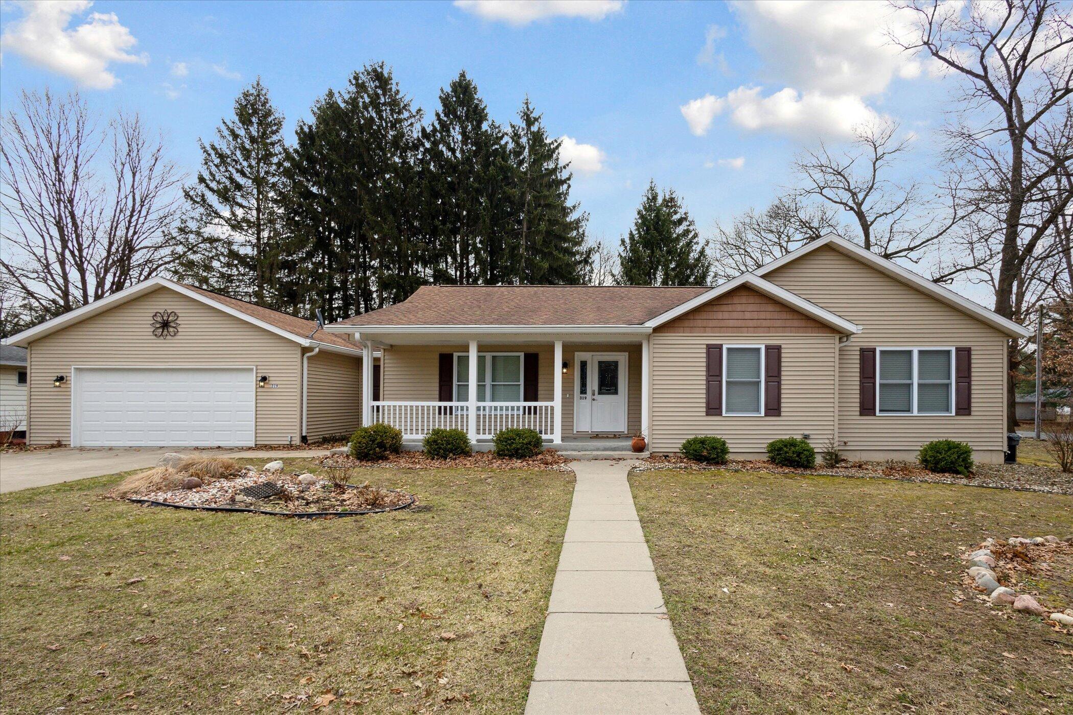 319 Clark Street Property Photo