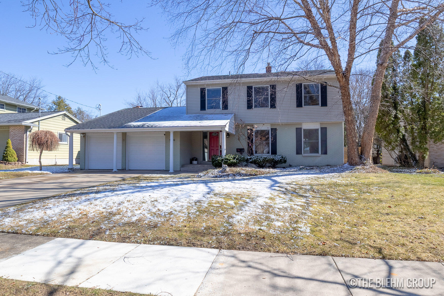 1436 Laurel Avenue Se Property Photo 1