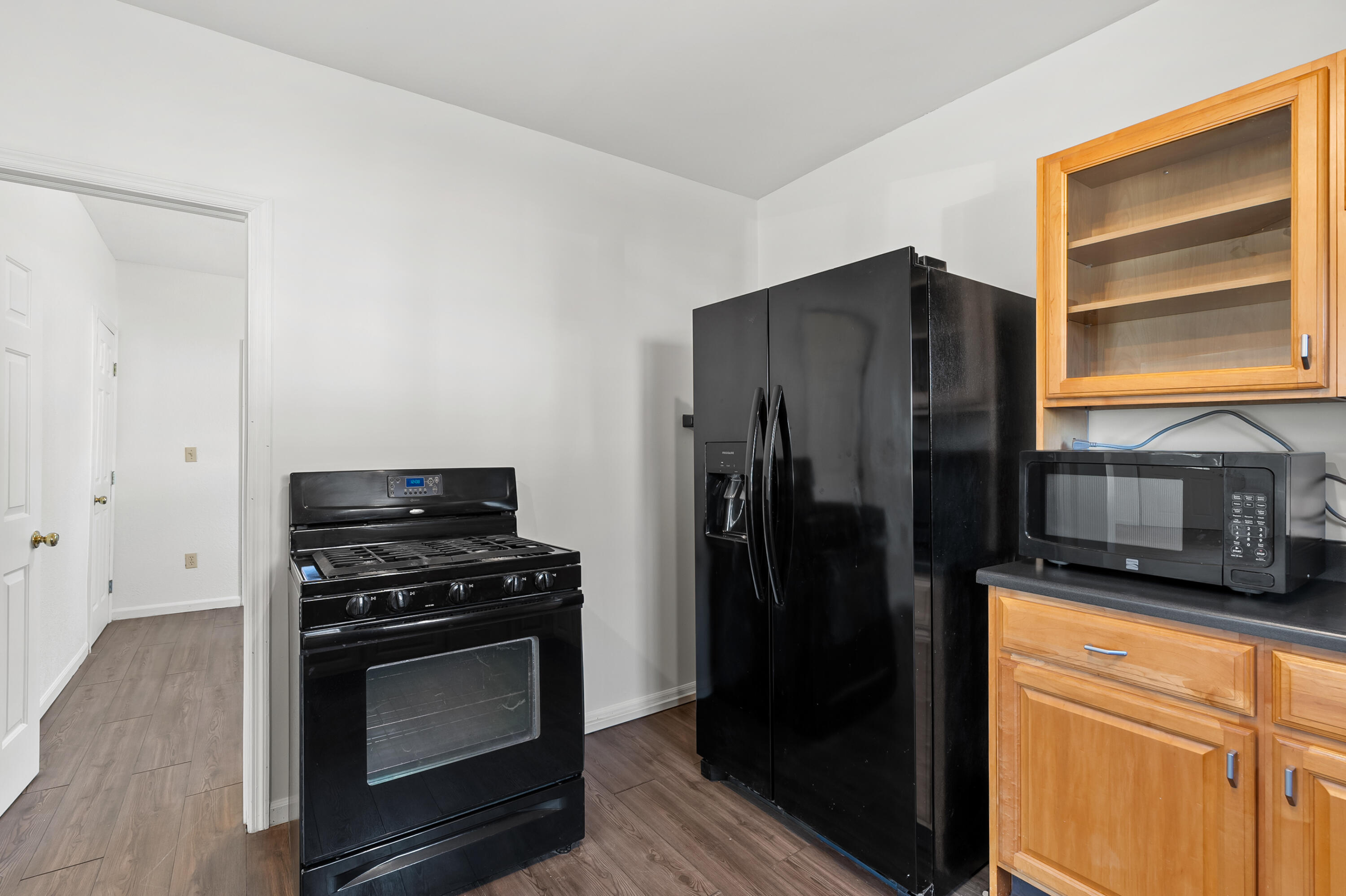 420 S Capital Avenue Property Photo 9