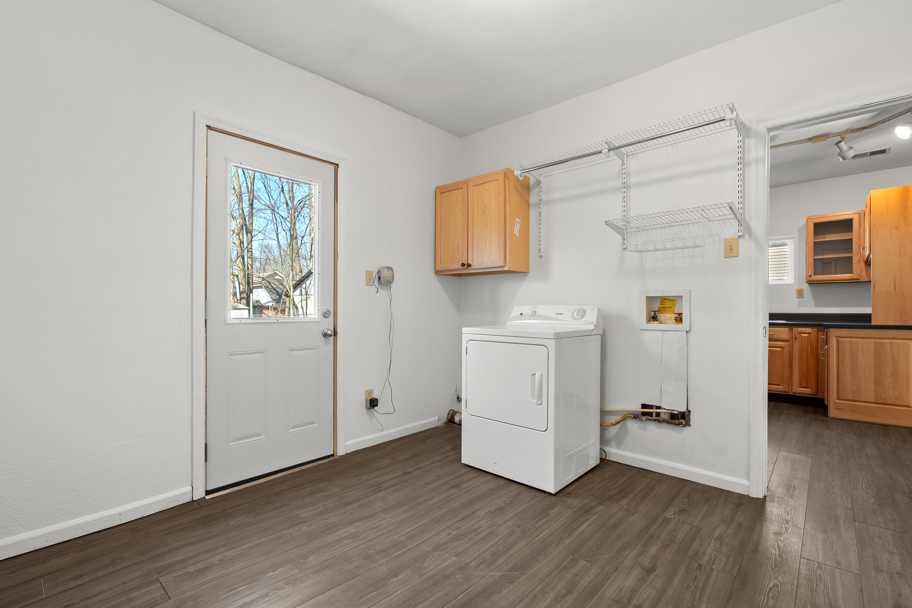 420 S Capital Avenue Property Photo 11
