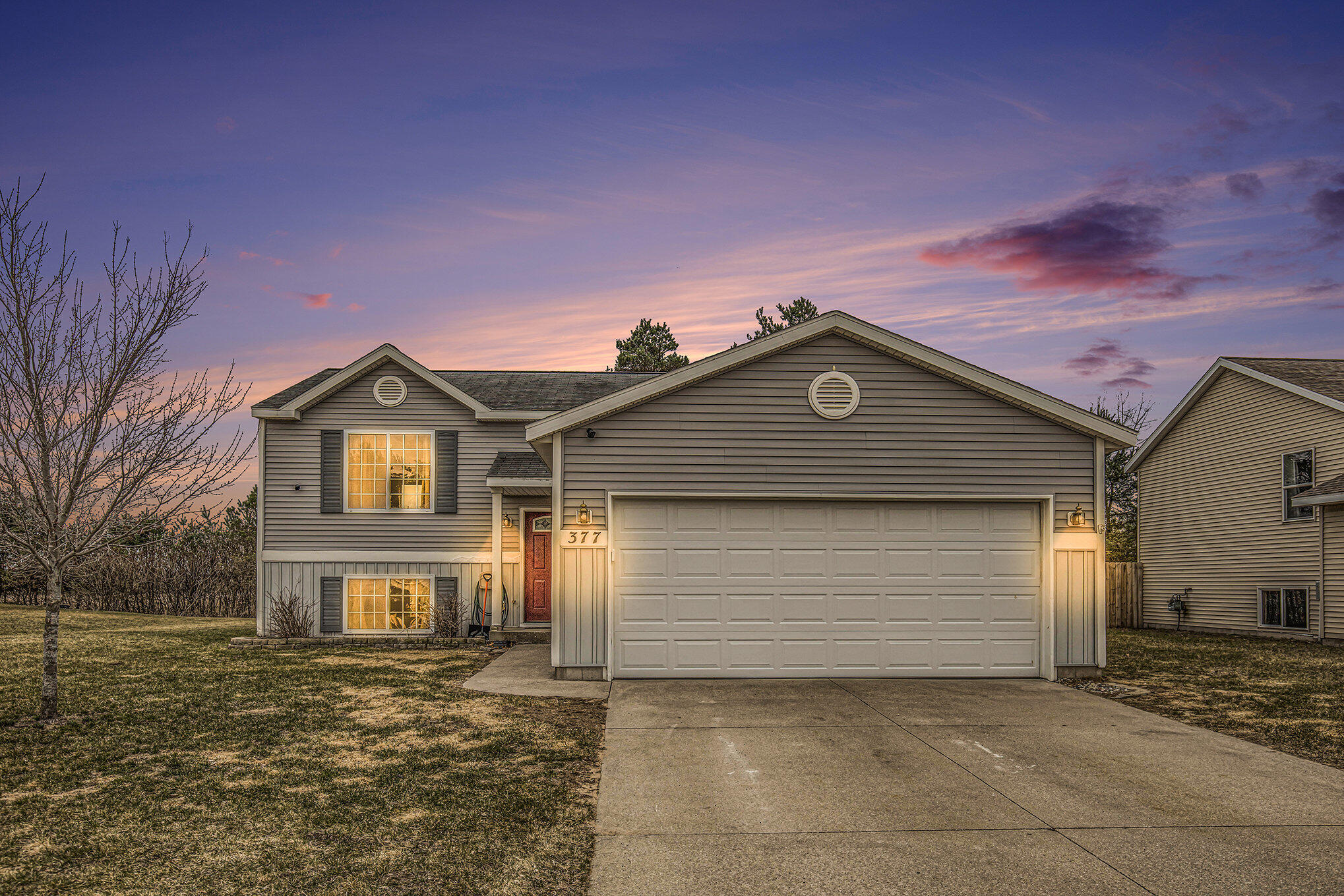 377 White Pine Court Property Photo
