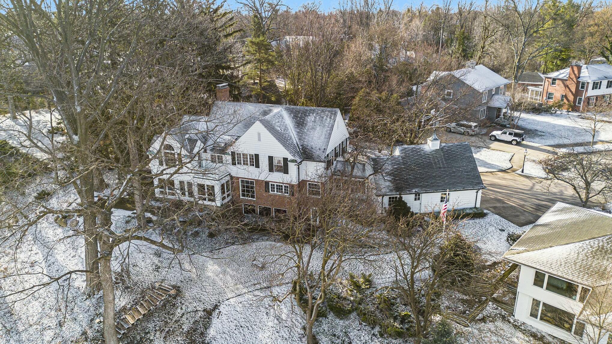 928 Princeton Boulevard Se Property Photo