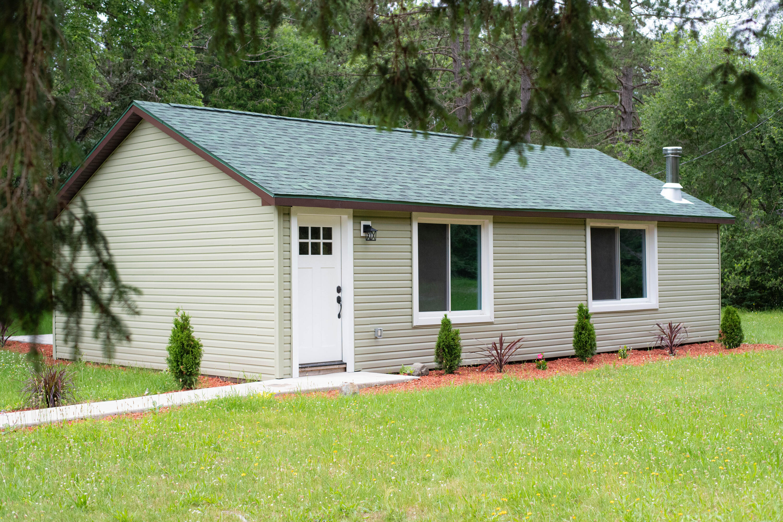 814 S Tippy Dam Road Property Photo