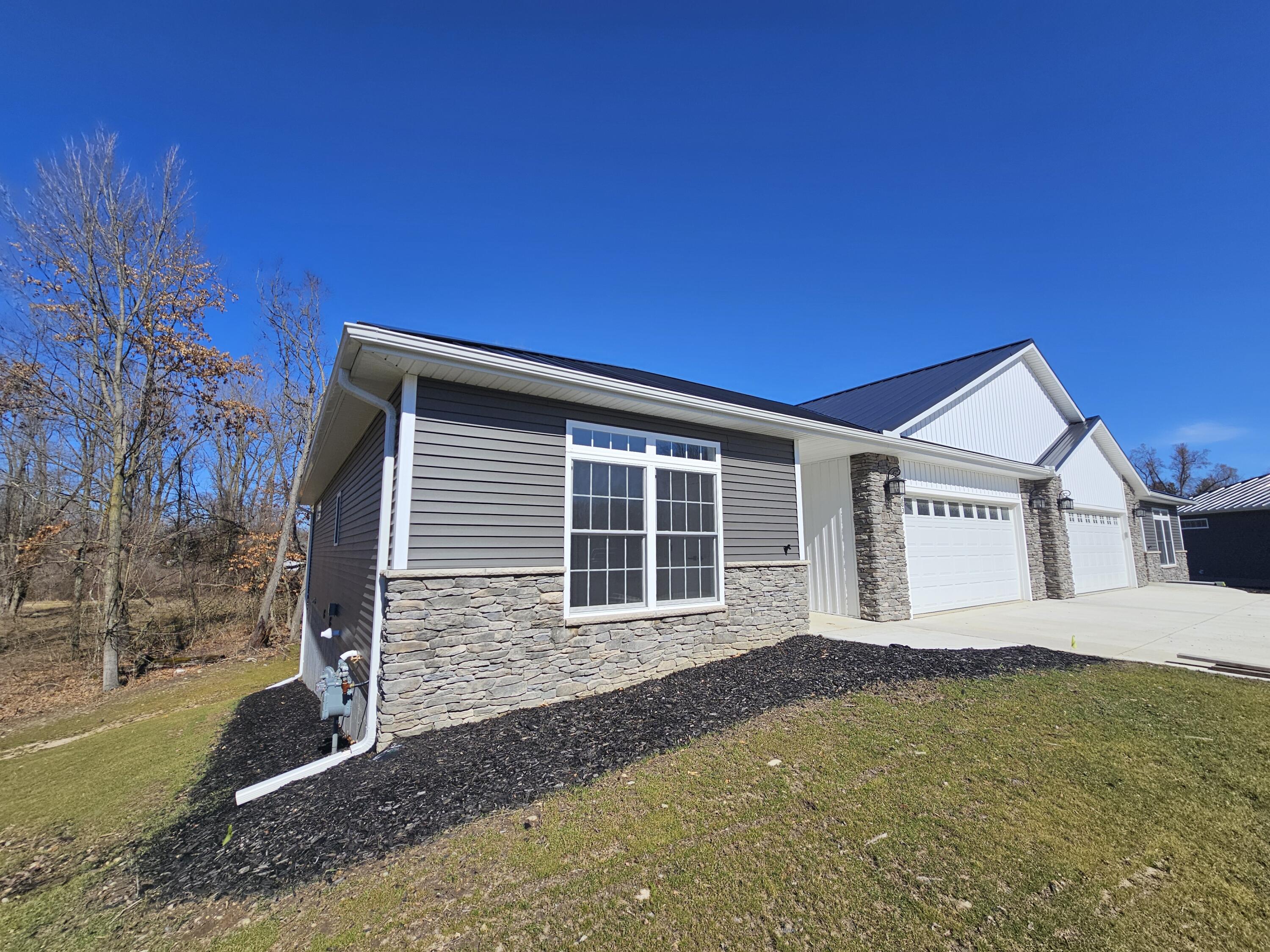 233 Auseon Court Property Photo