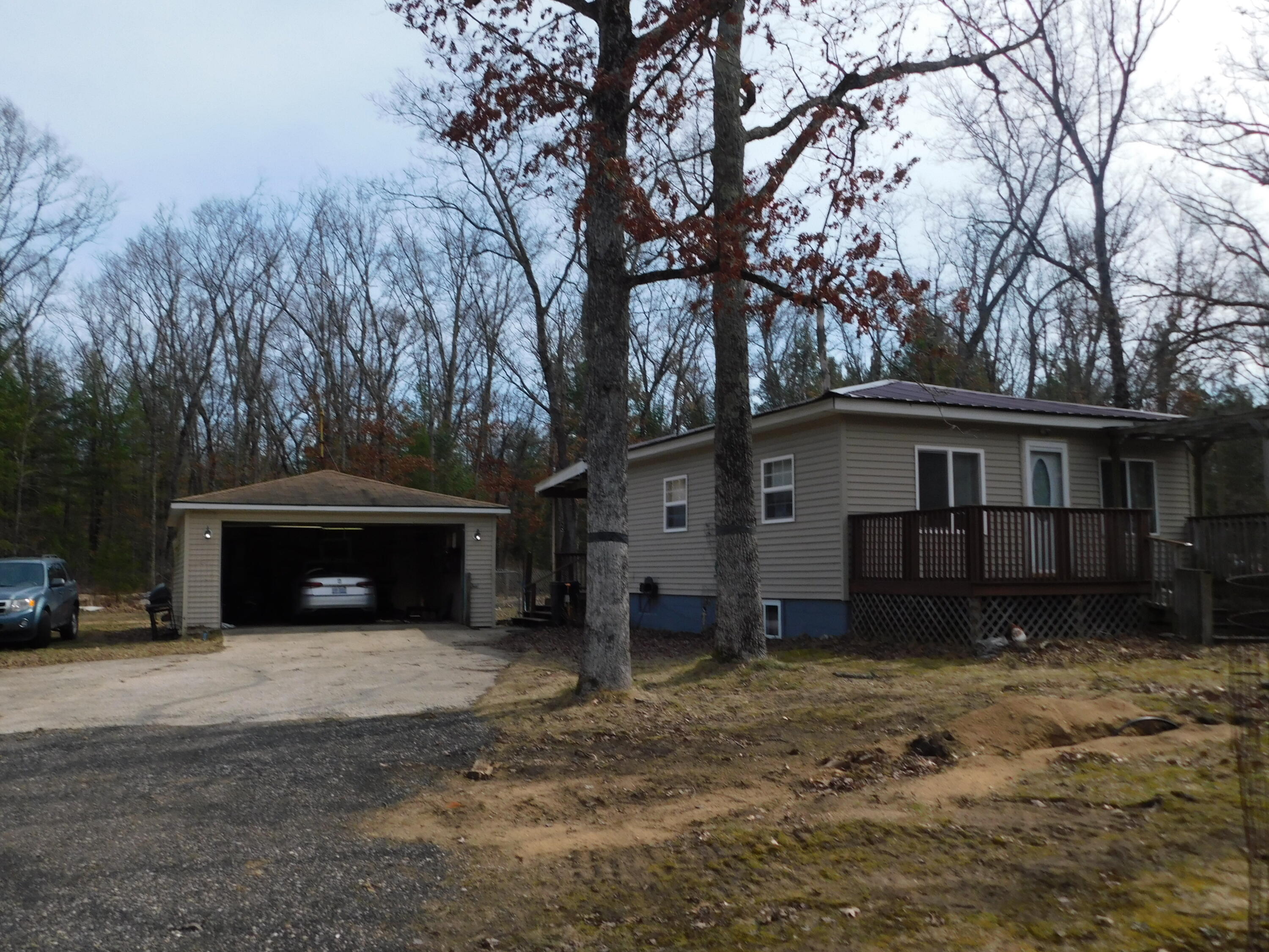 10640 S M 37 Property Photo