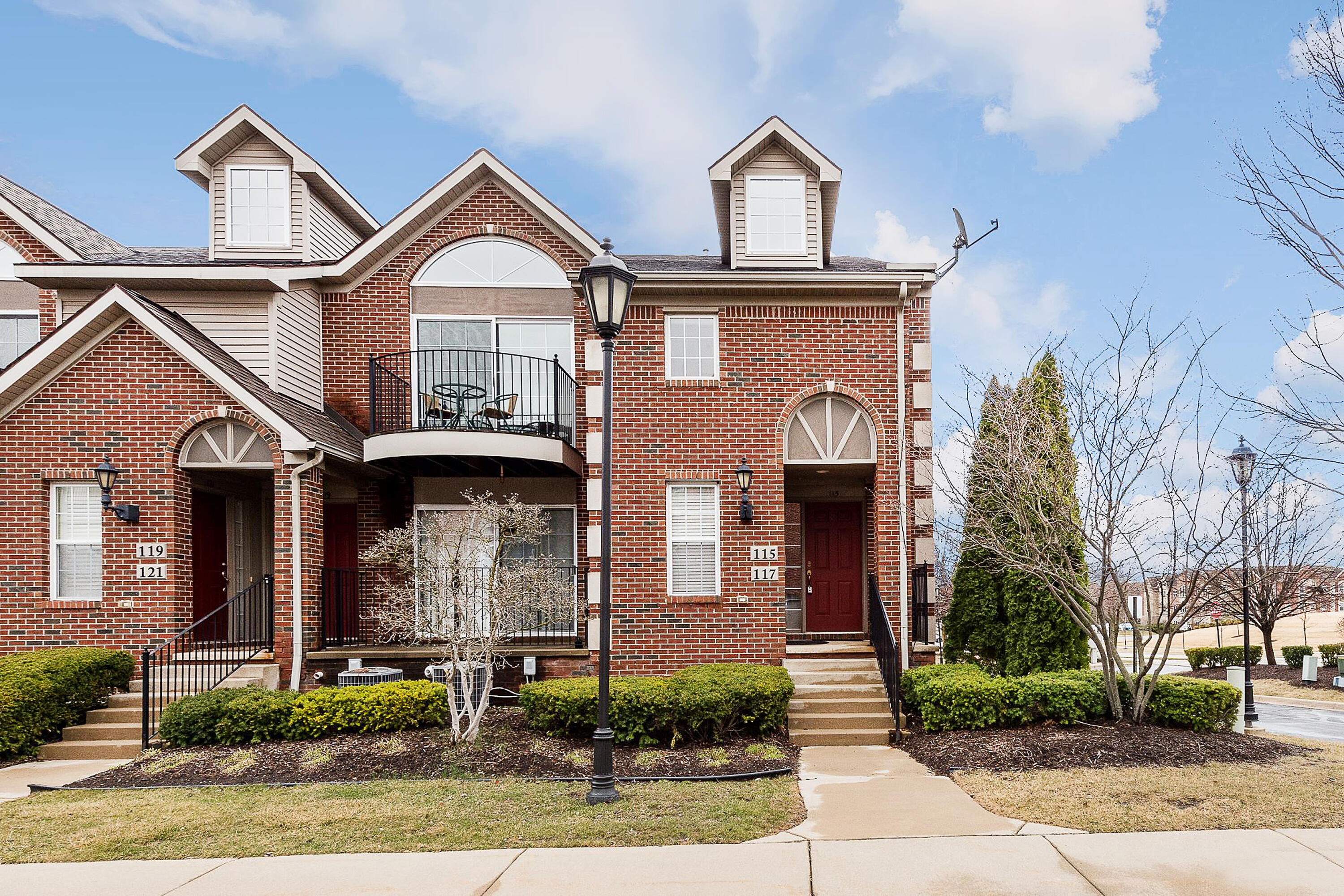 Balmoral Park Real Estate Listings Main Image