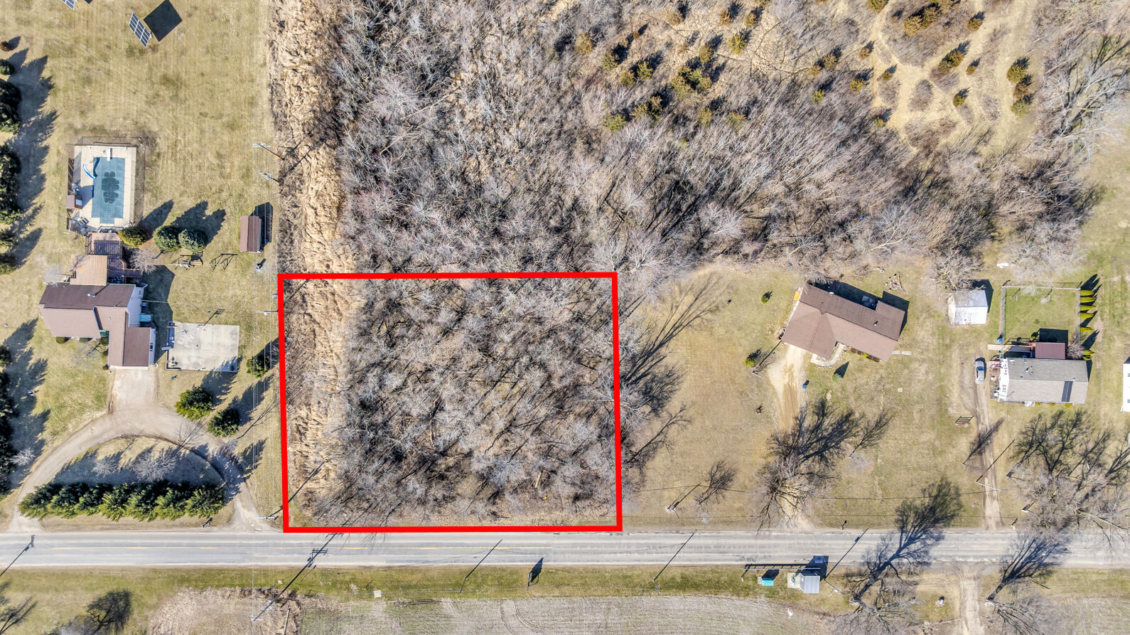W Elm Street Property Photo