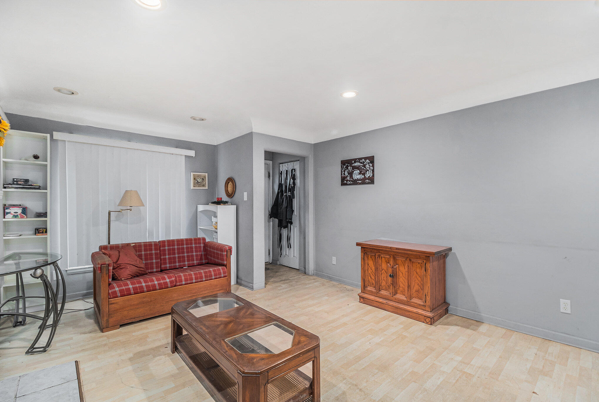 24701 Parklawn Street Street Property Photo 4