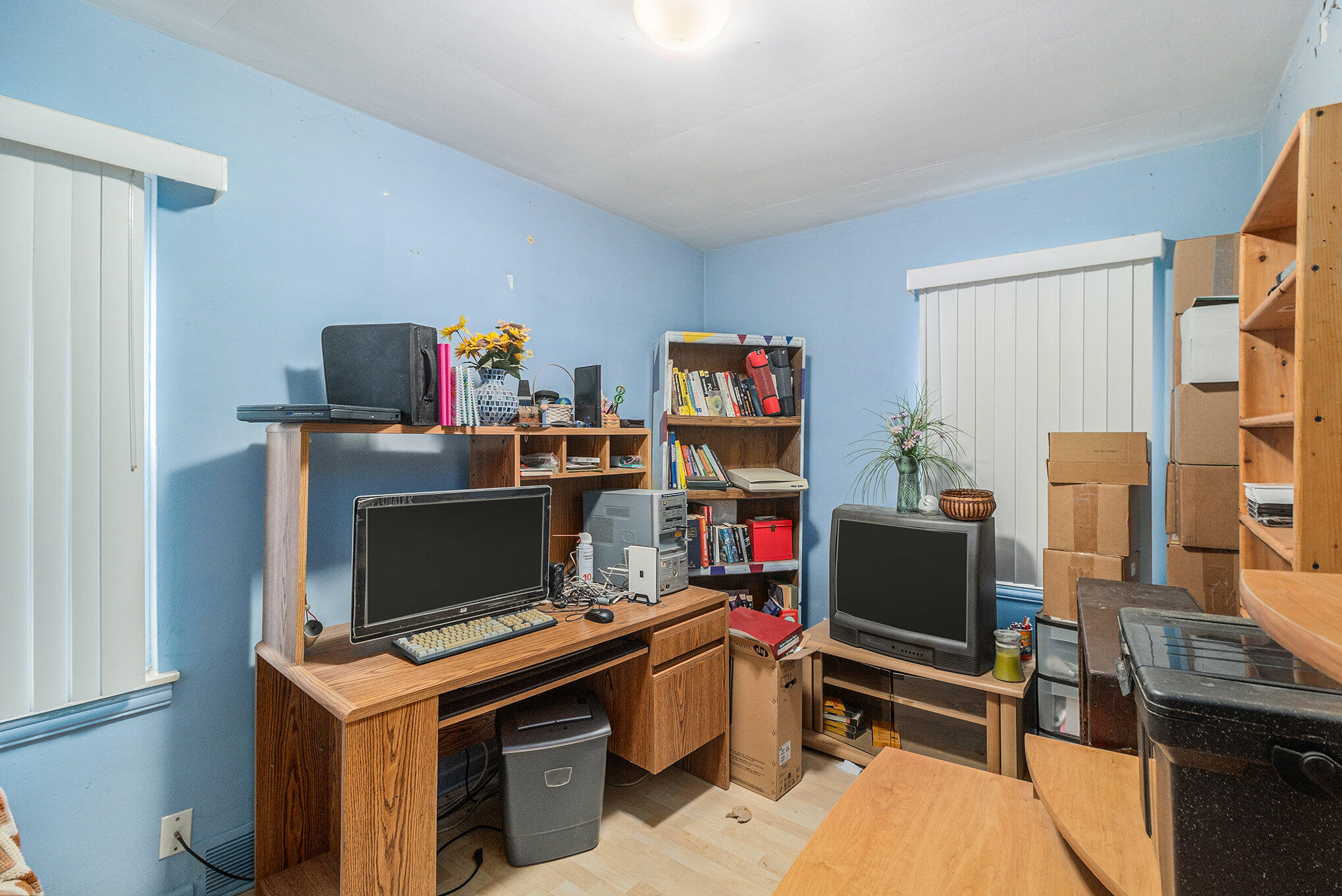 24701 Parklawn Street Street Property Photo 12
