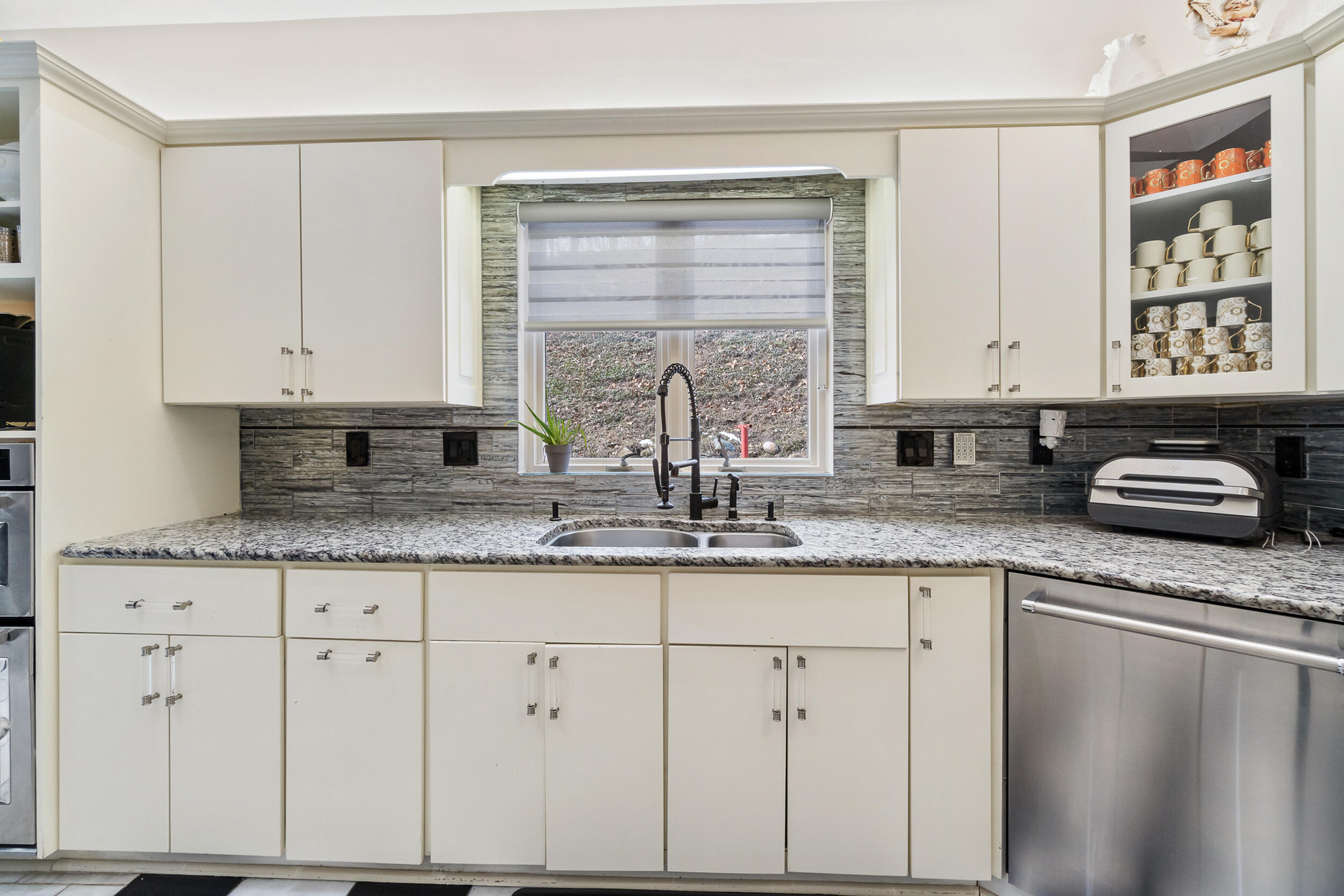1840 Lexington Boulevard Property Photo 24