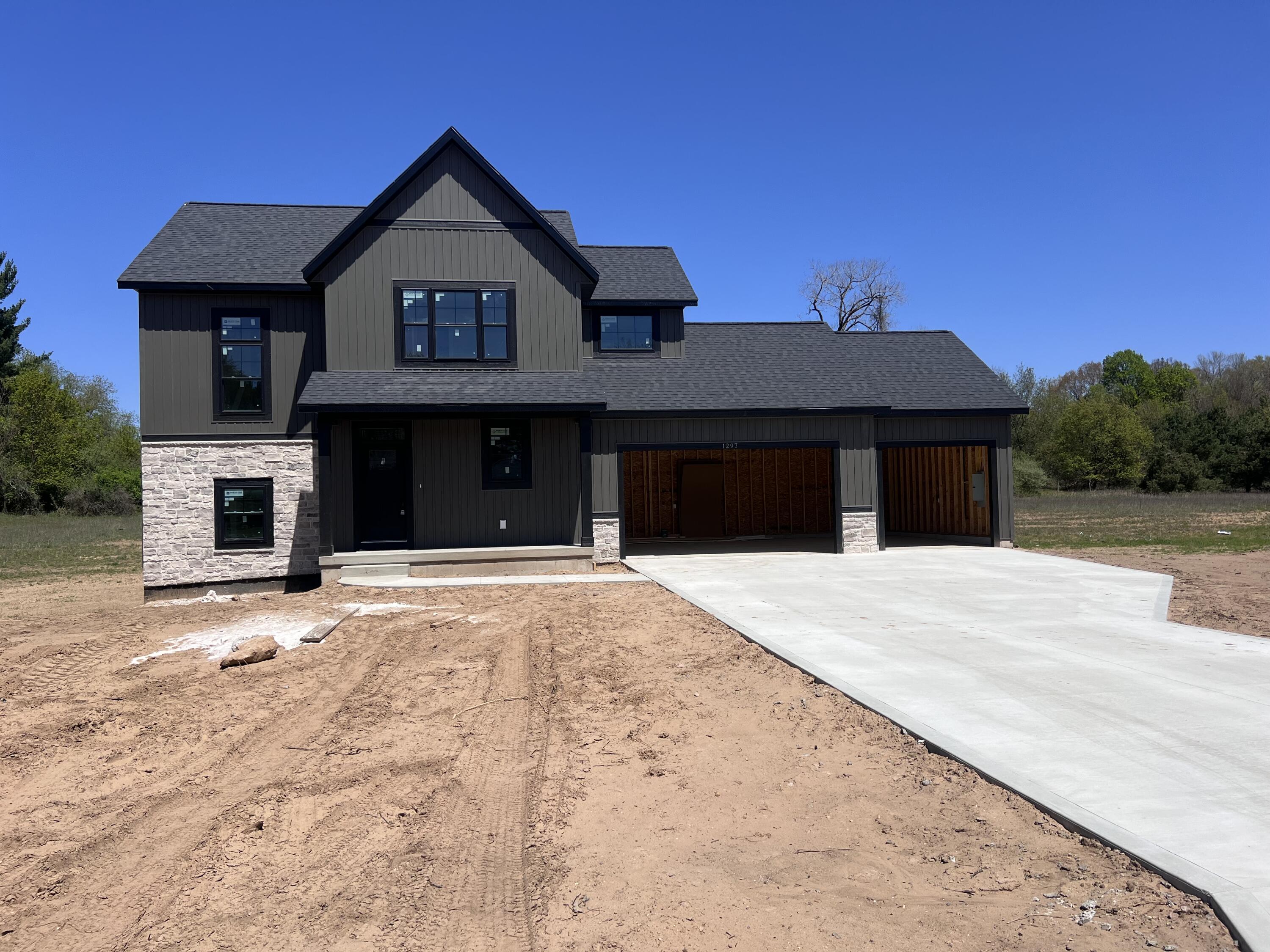 1297 Secluded Pines Drive Ne Property Photo