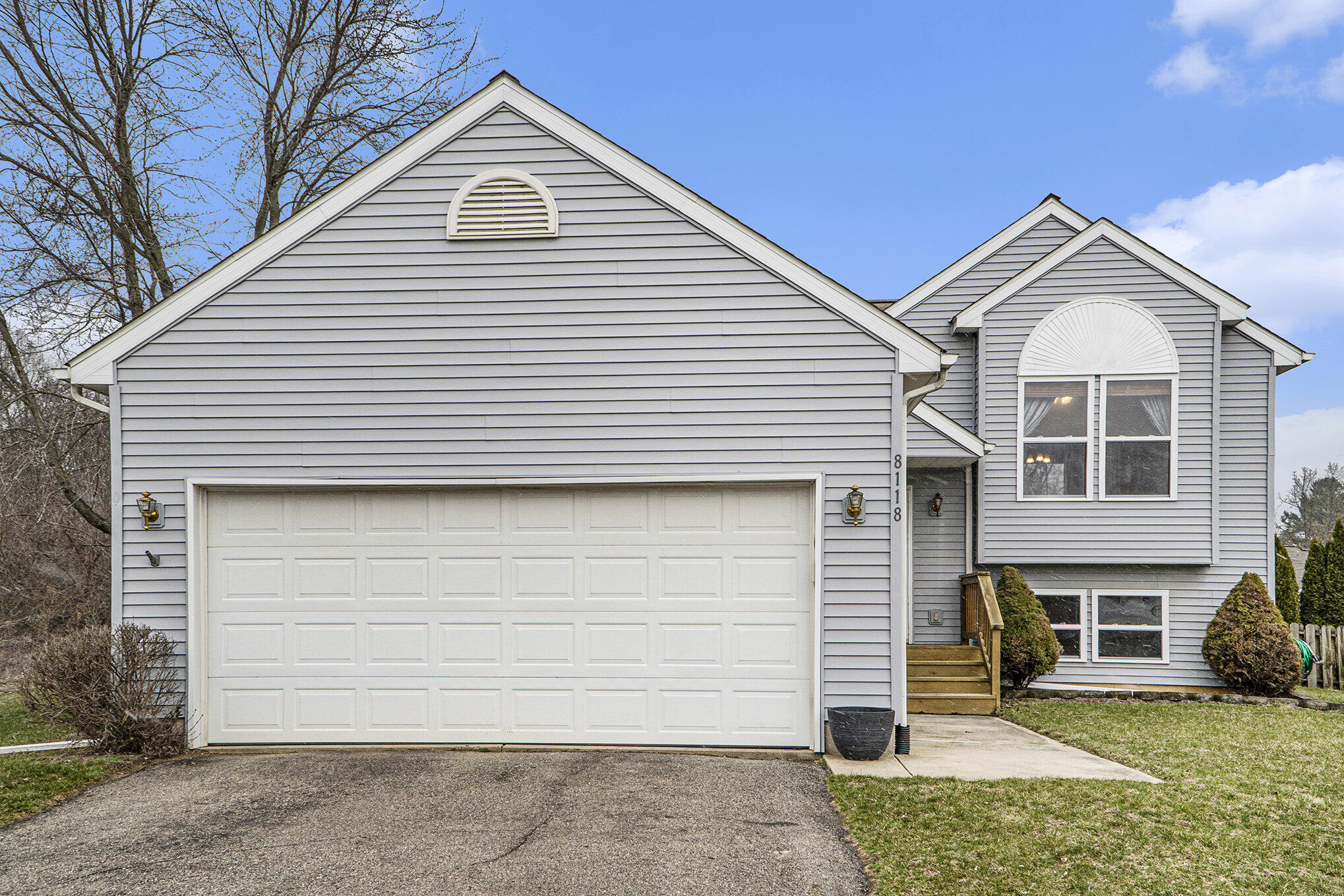 Chapel Heights Real Estate Listings Main Image