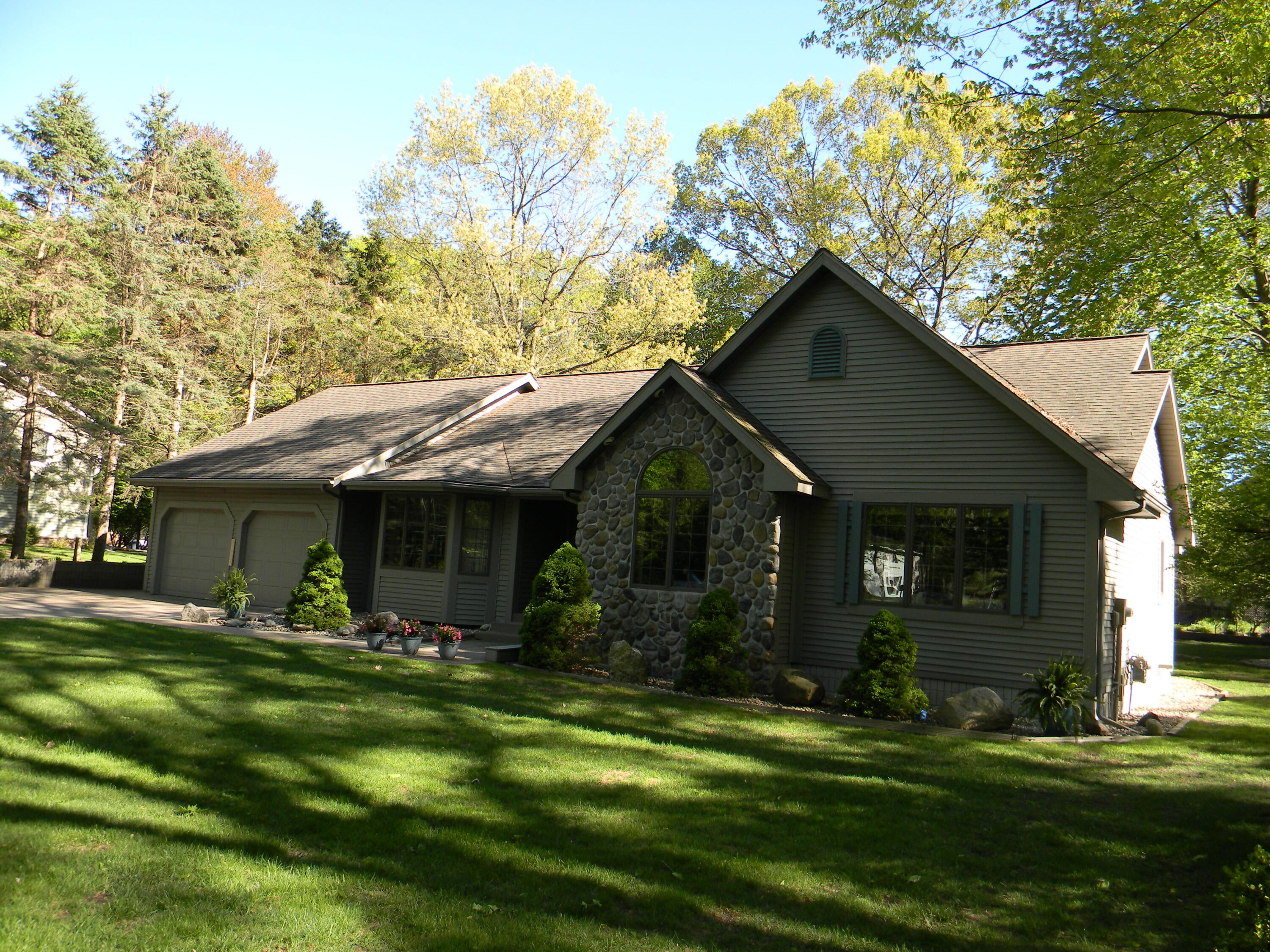 6679 W Timber Lane
