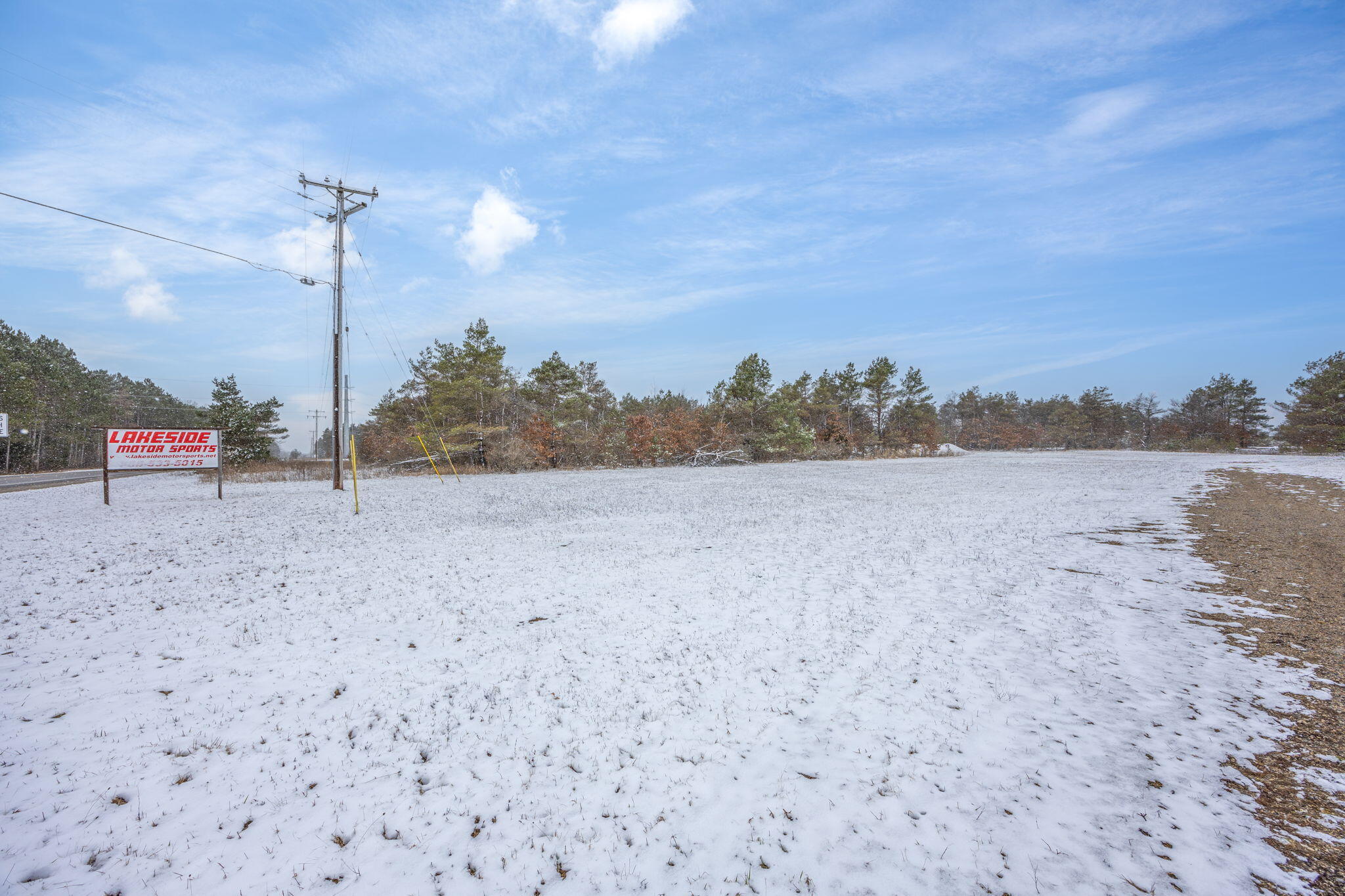 9130 11 Mile Road Property Photo