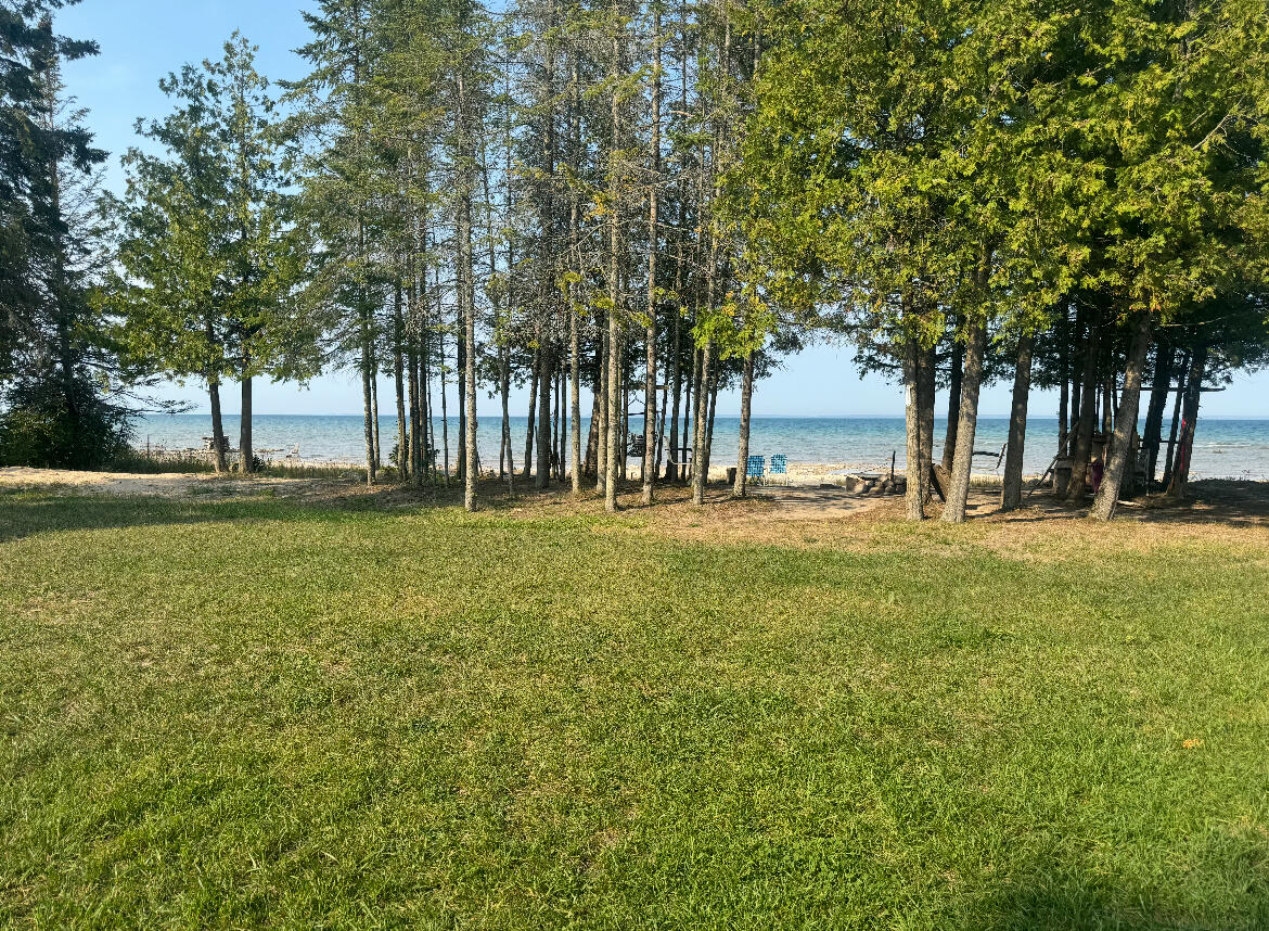 4525 Straits View Drive Property Photo 5
