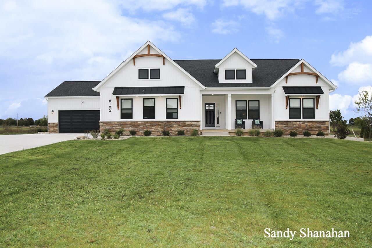 6185 Fennview Drive Property Photo