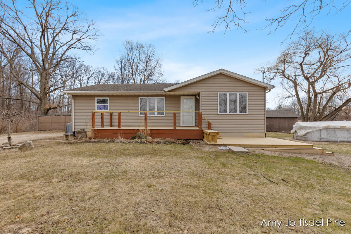 8899 Brown Road Property Photo