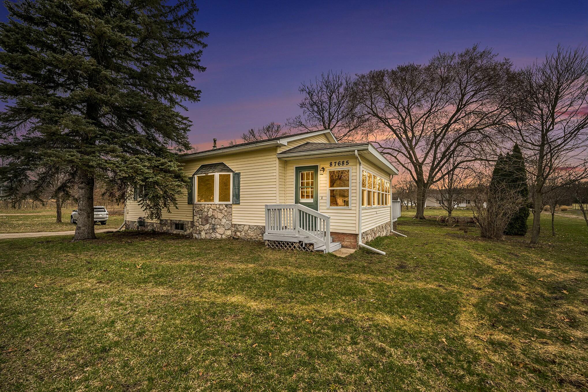87685 Co Rd 668 Property Photo