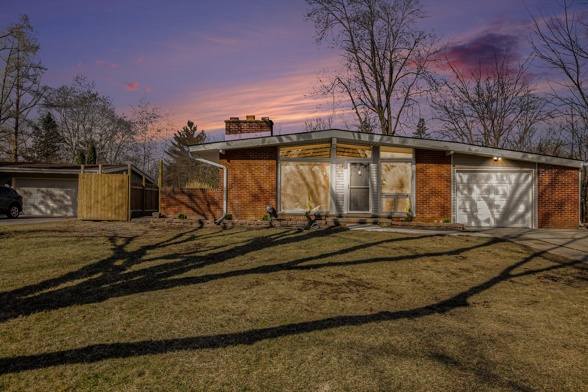 29937 Rock Creek Drive Property Photo 2