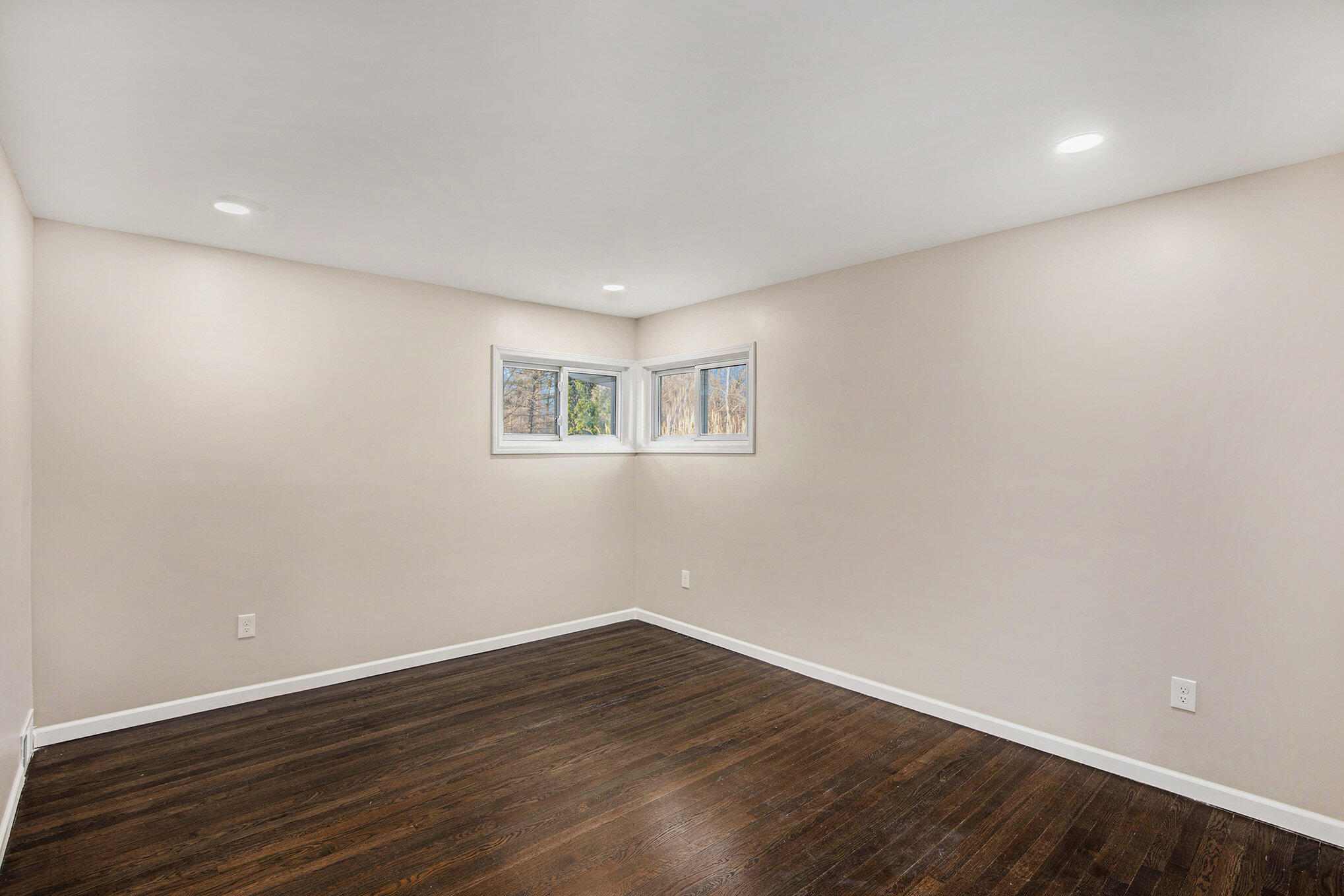 29937 Rock Creek Drive Property Photo 7