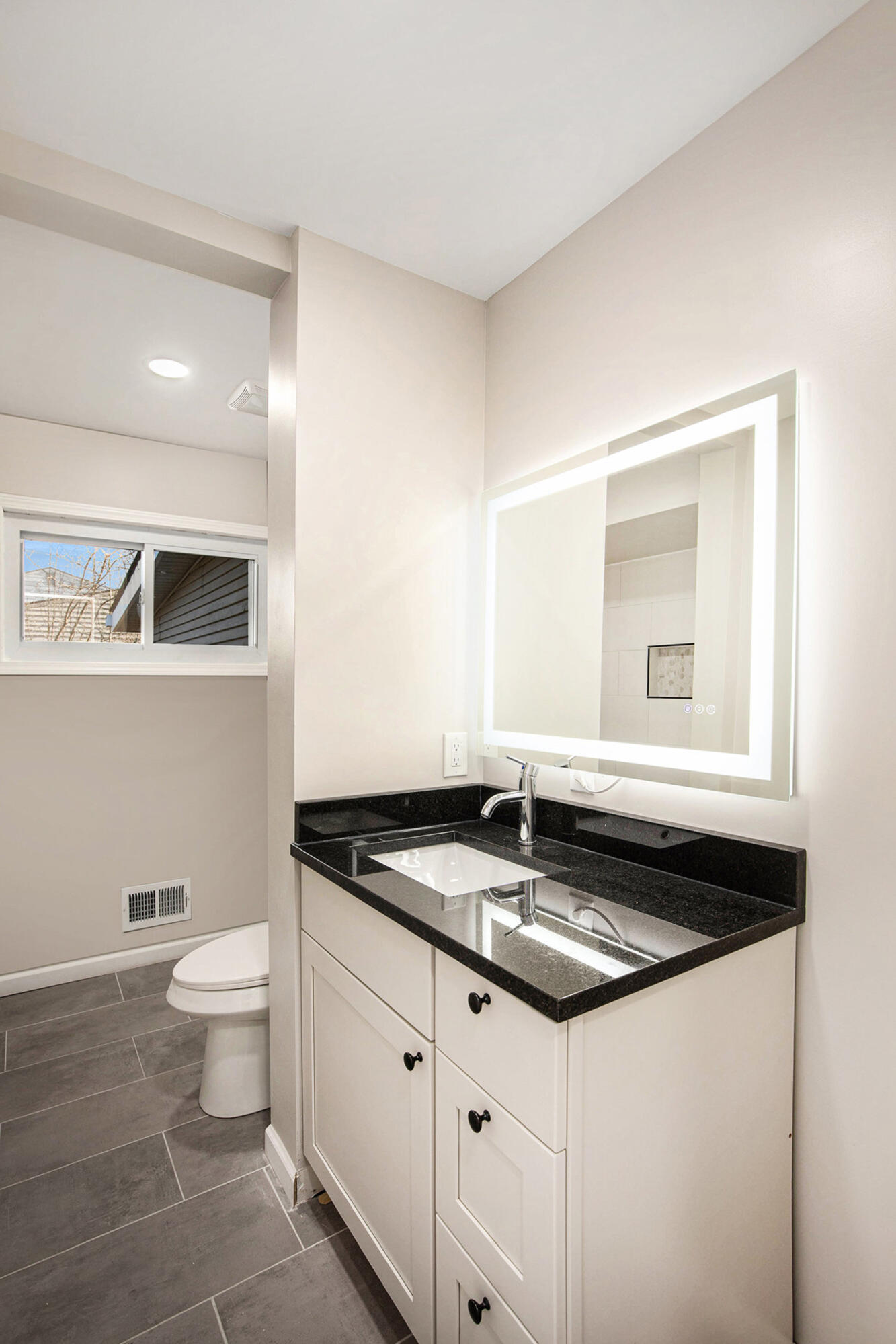 29937 Rock Creek Drive Property Photo 12