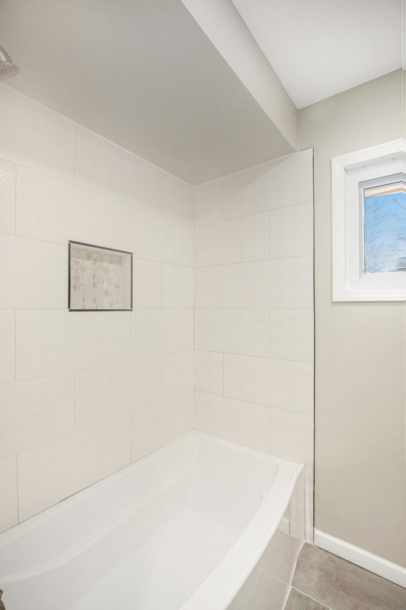 29937 Rock Creek Drive Property Photo 13
