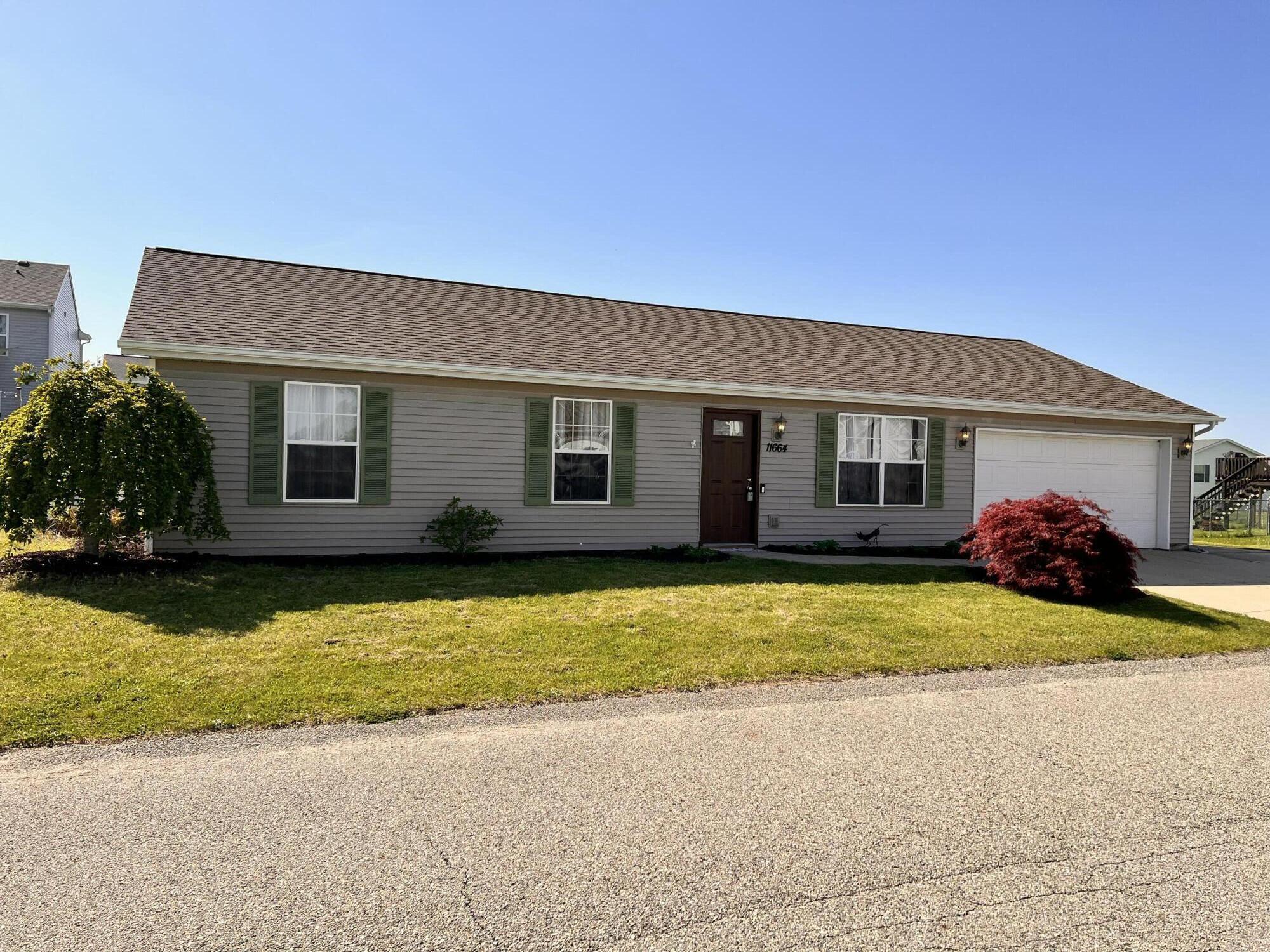 Alto Meadows Site Condominiums Real Estate Listings Main Image