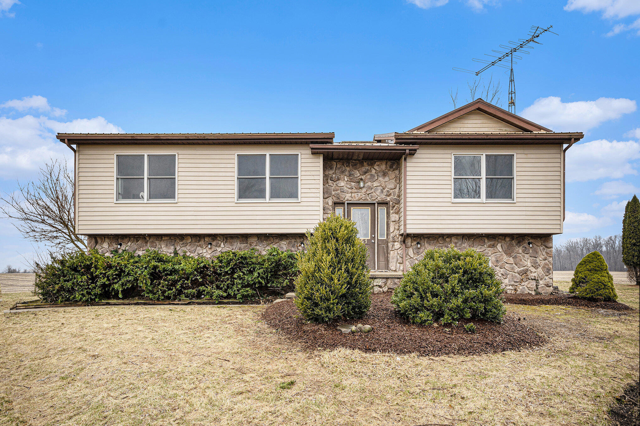 1151 W Reading Road Property Photo