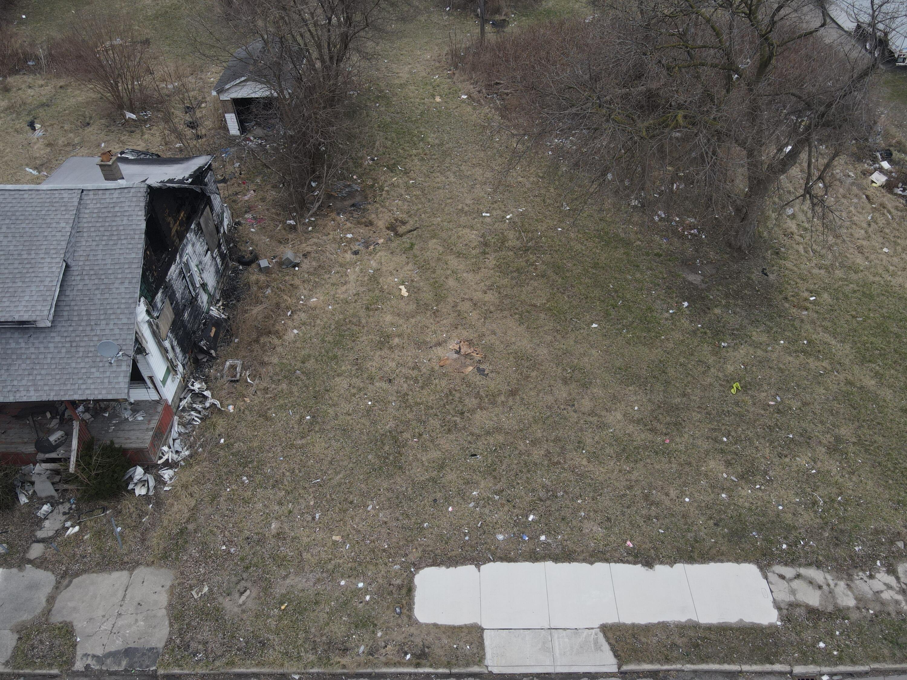 13552 Sunset Street Property Photo