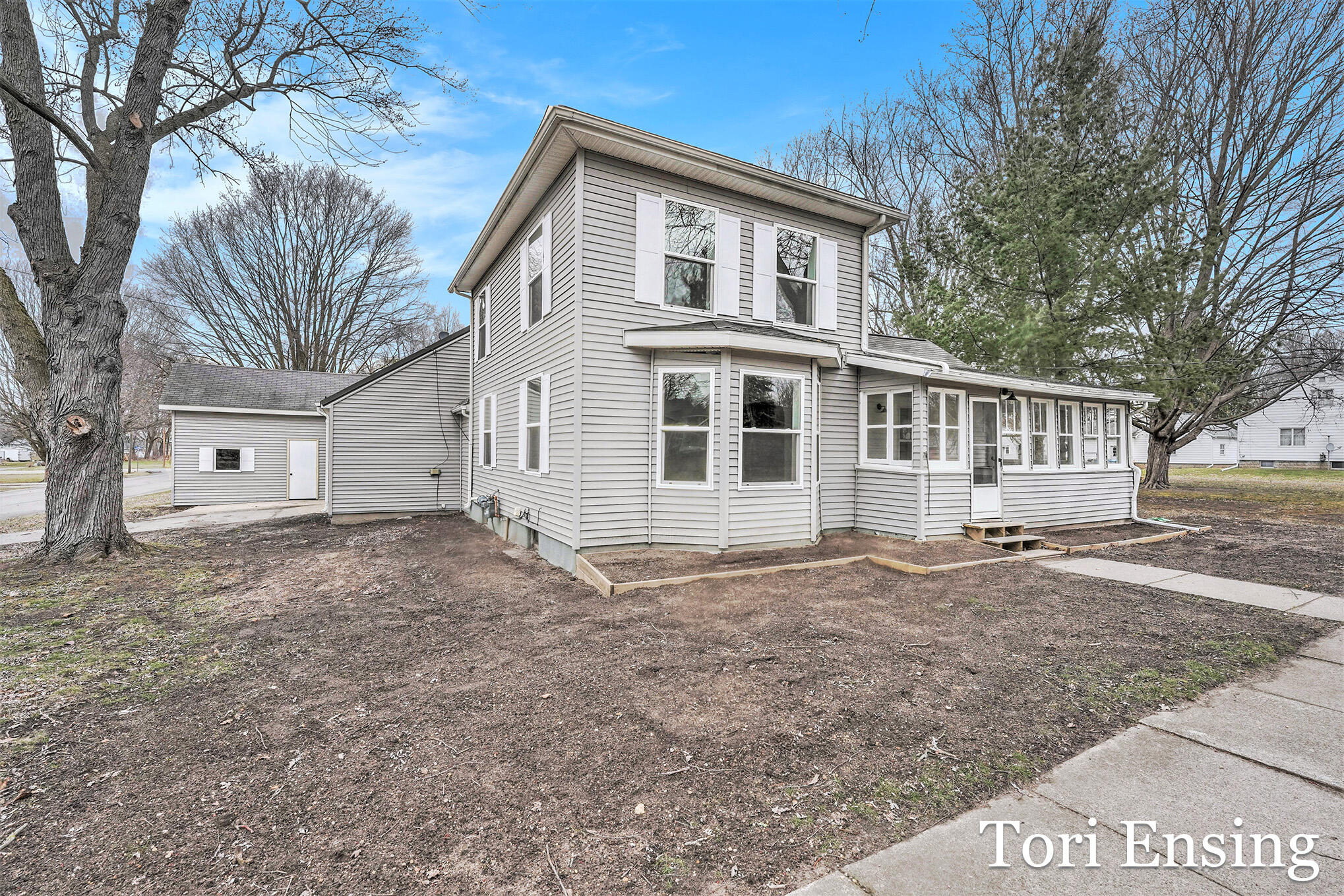 322 W Pine Street Property Photo