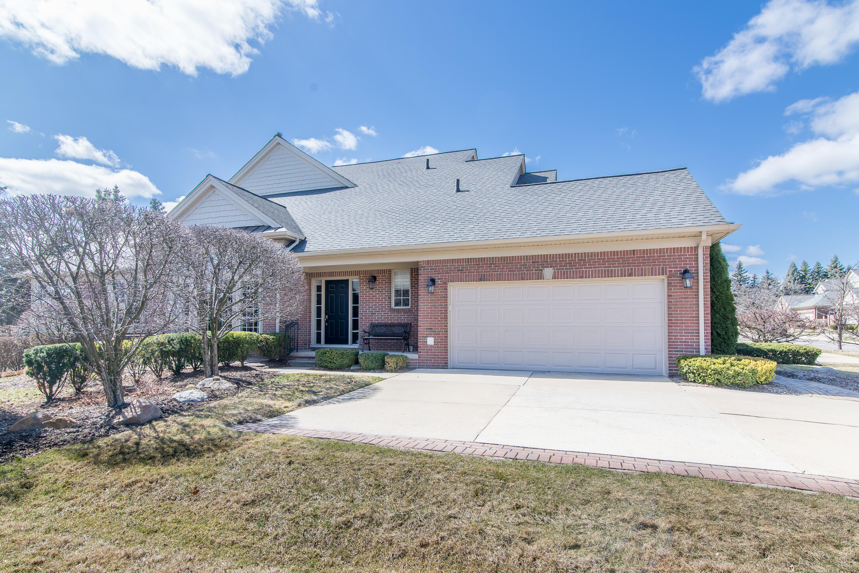 233 Harrington Drive Property Photo
