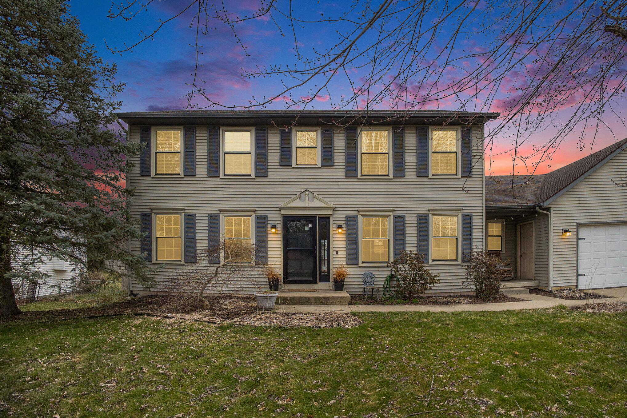 1893 Crabtree Lane Property Photo