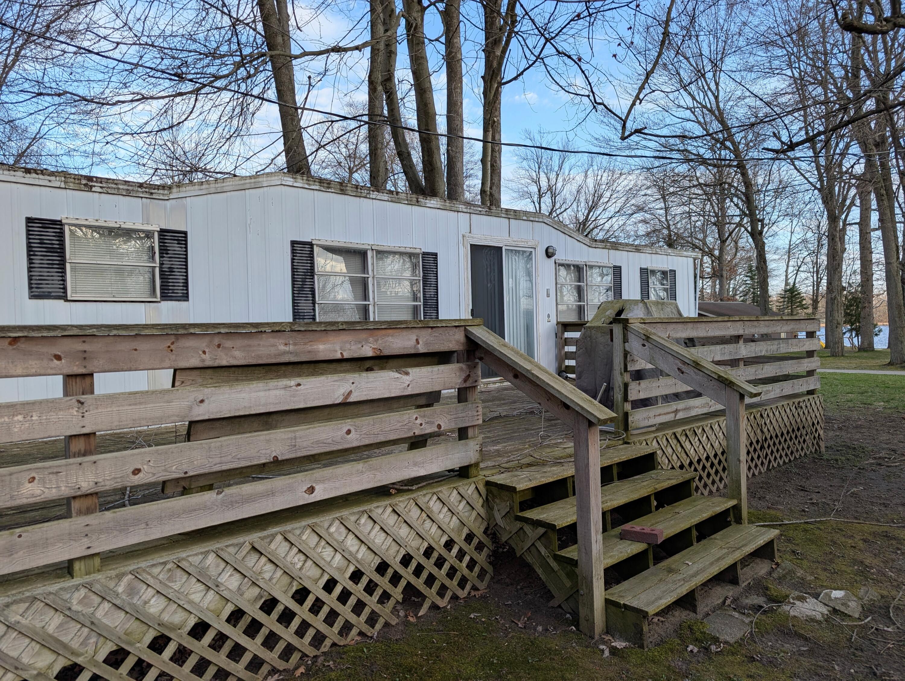 46382 Vine Avenue Property Photo