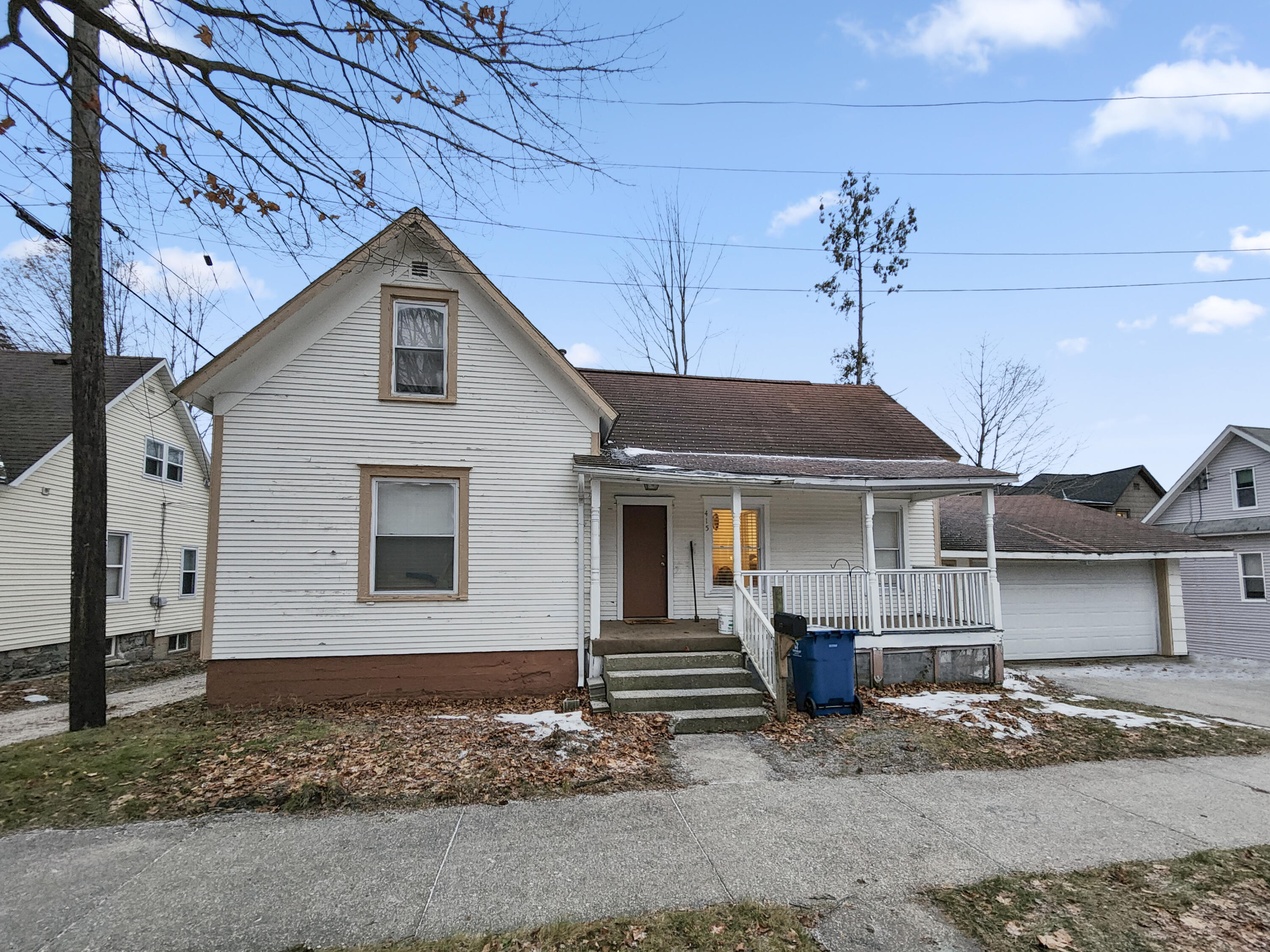 415 N Shelby Street Property Photo