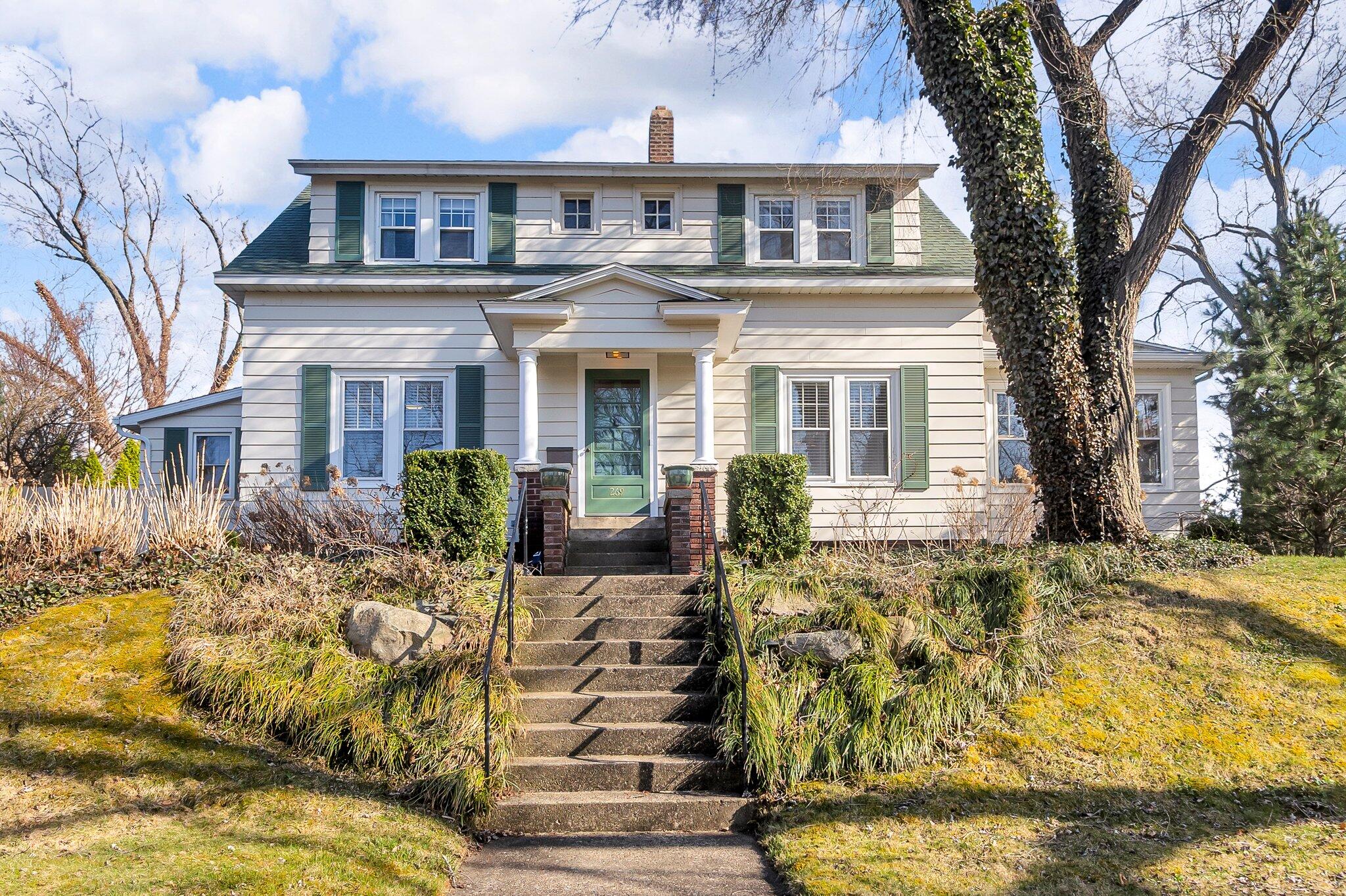 Edgewater Add To City Of St Joseph Real Estate Listings Main Image