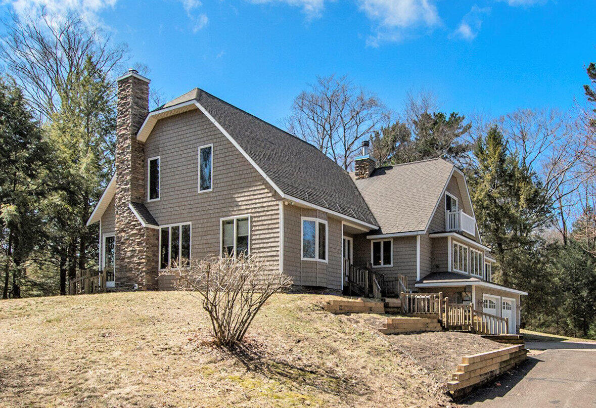 6051 Butternut Drive Property Photo