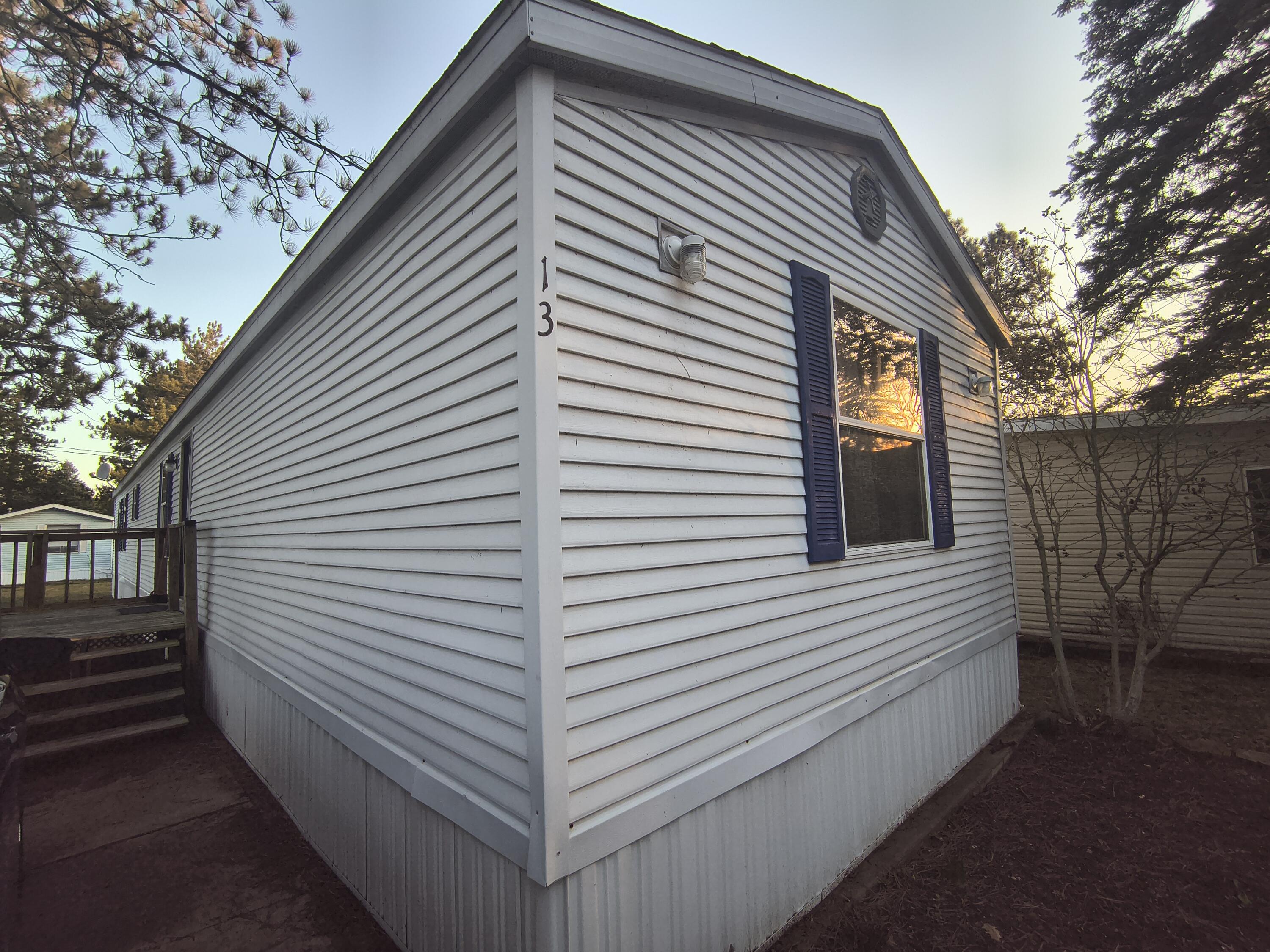 13 Evergreen Drive Property Photo
