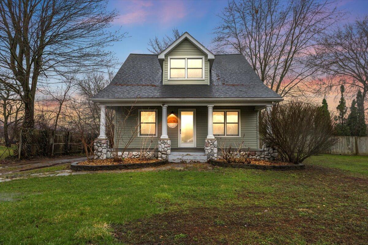 2178 Russell Street Property Photo