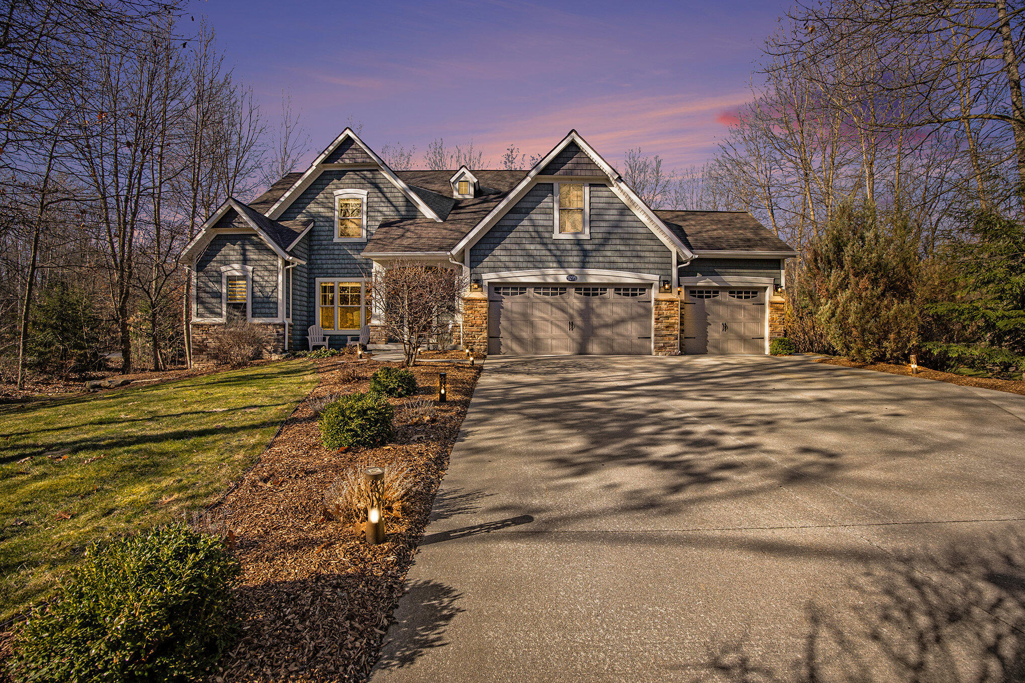 Cottages On The Rogue Real Estate Listings Main Image