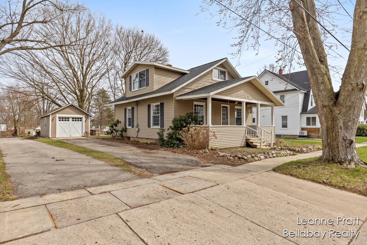 308 Pleasant Avenue Property Photo