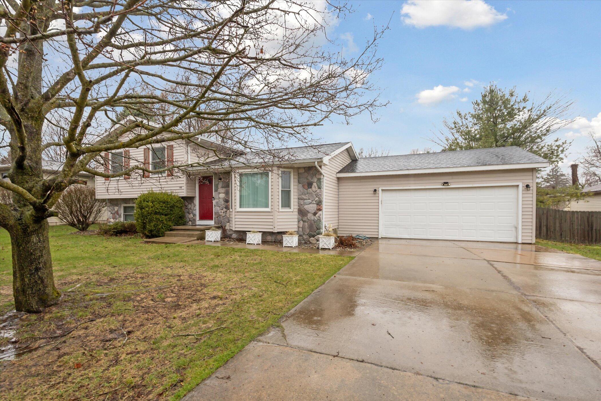 105 Kerry Street Property Photo