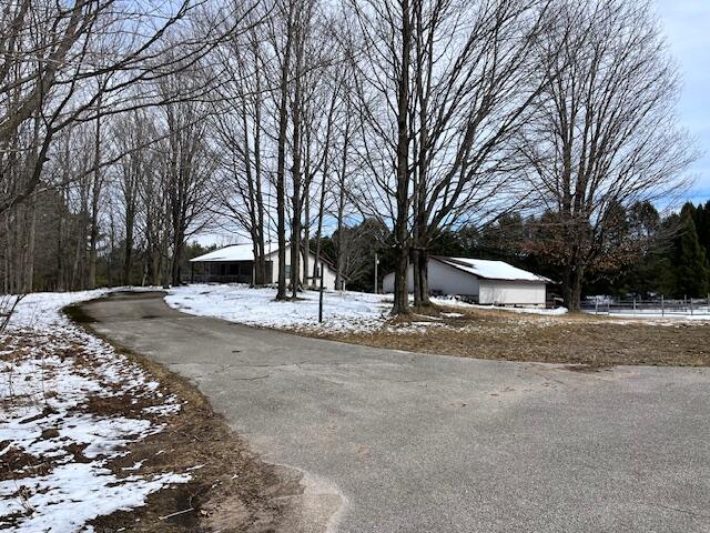 11841 Linderman Road Property Photo