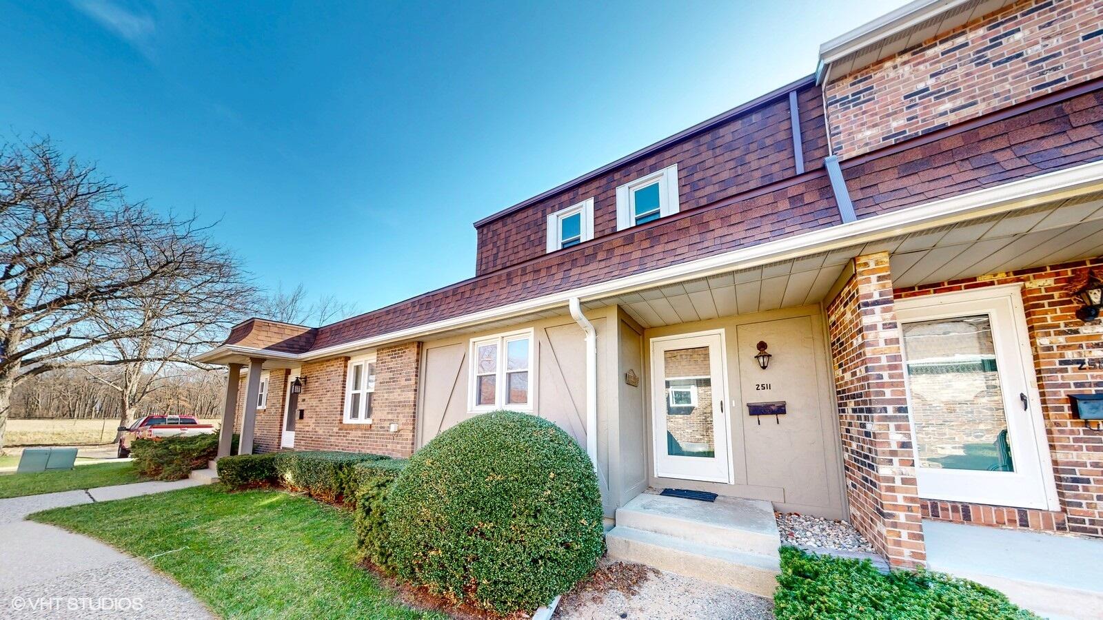 Camelot Condominiums Real Estate Listings Main Image