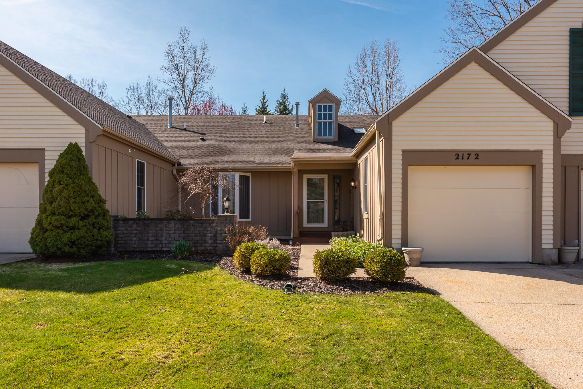 Cross Creek West Real Estate Listings Main Image