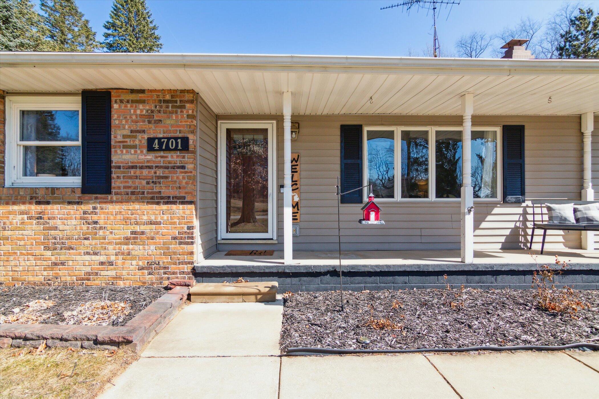 4701 Blackman Road Property Photo 6